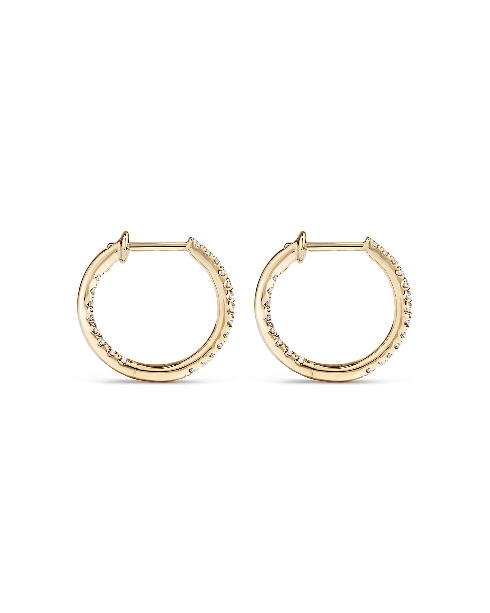 Anneaux en or jaune 10 K avec diamants totalisant 0,25 ct