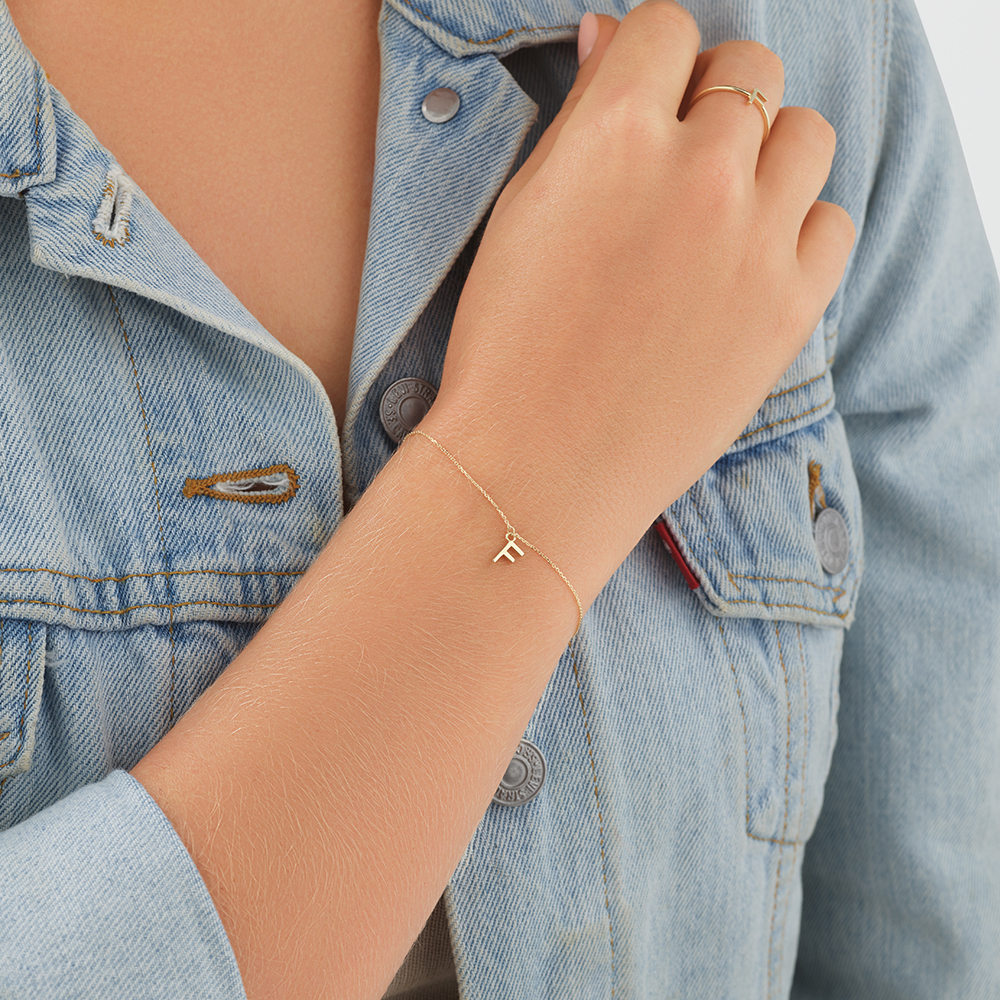 19cm (7.5") F Initial Bracelet in 10kt Yellow Gold
