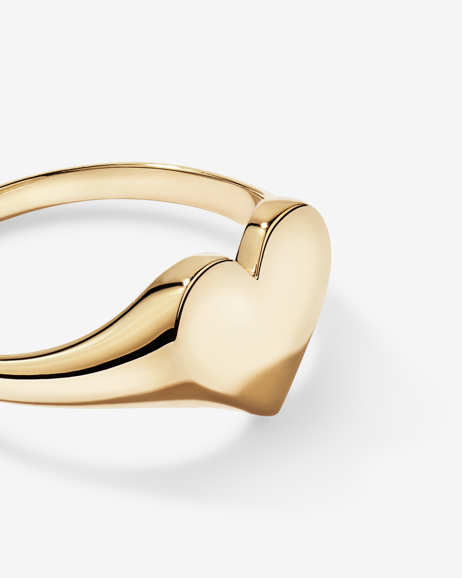 Heart Signet Ring in 10kt Yellow Gold