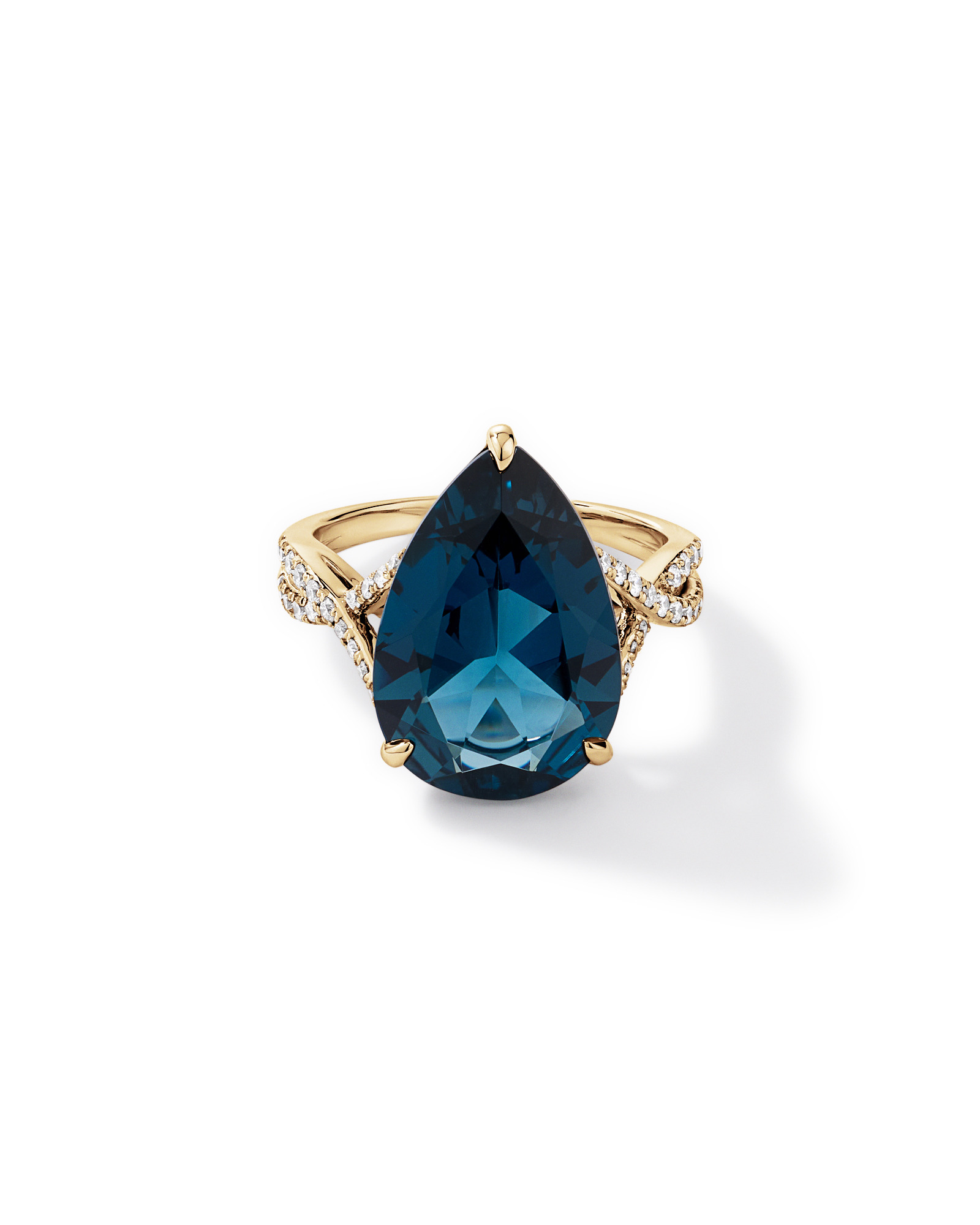 Bague torsadée en diamant London Turtle Cut poire & 0,28 carat TW or jaune 10 carats