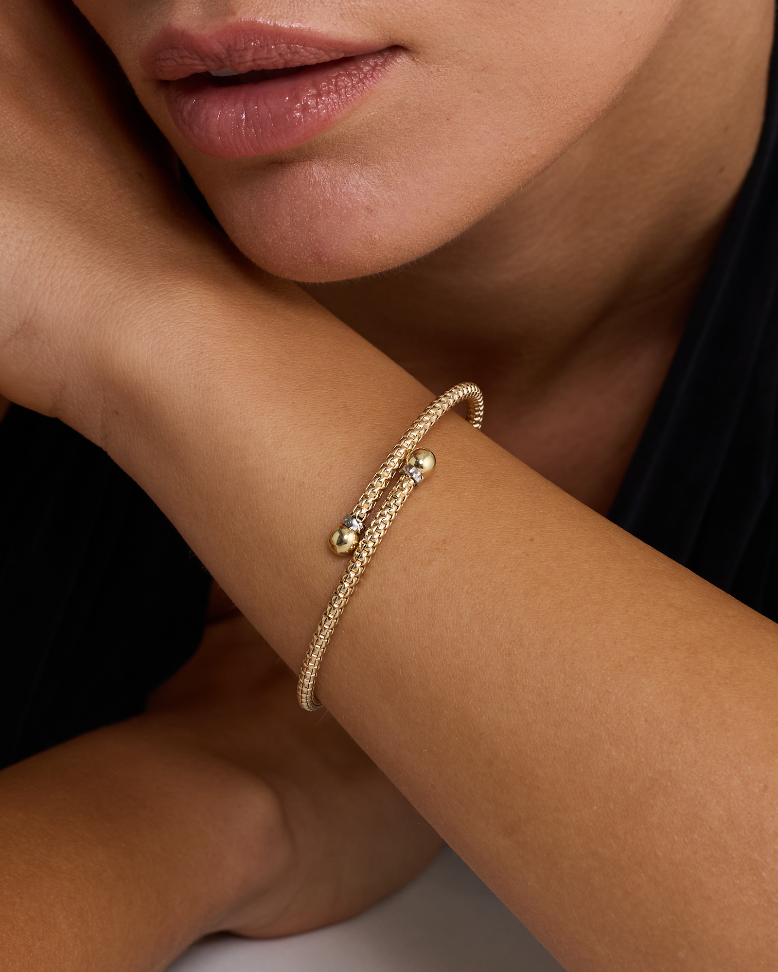 Two-tone Popcorn Mesh Flexible Cuff Bangle in 10k Gold