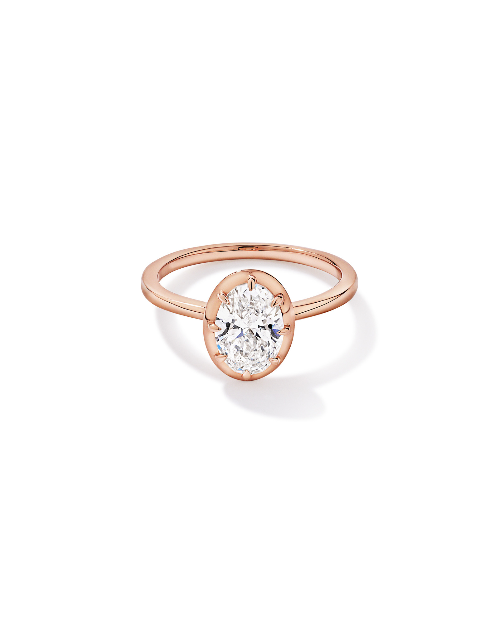 Bague solitaire en or rose 14 carats sertie d'un diamant ovale de synthèse 1,50 carat