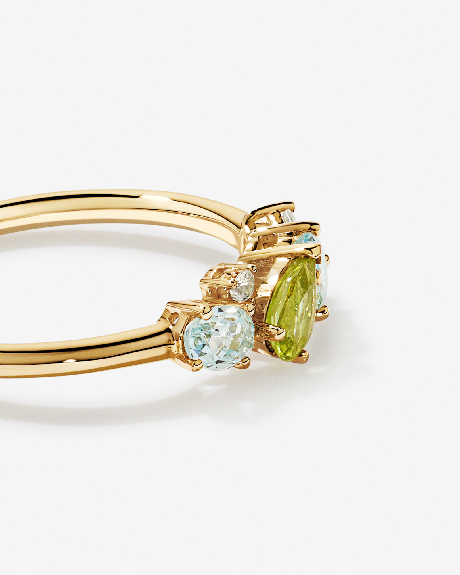 Péridot, topaze bleu ciel, améthyste verte et blanche anneau multigemstone en or jaune 10 carats