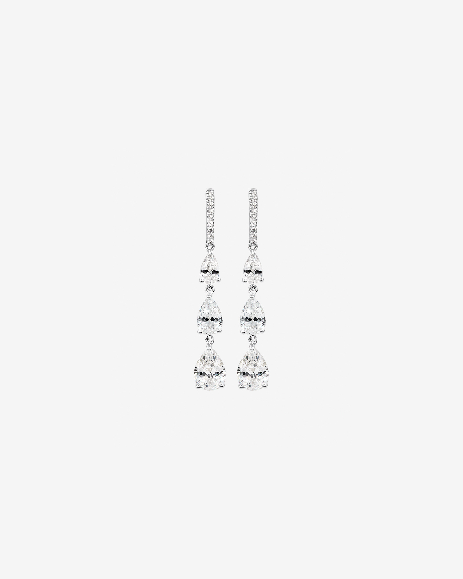 Boucles d'Oreilles Clous avec Triple Goutte de Zircon Cubique en Forme de Poire en Argent Sterling