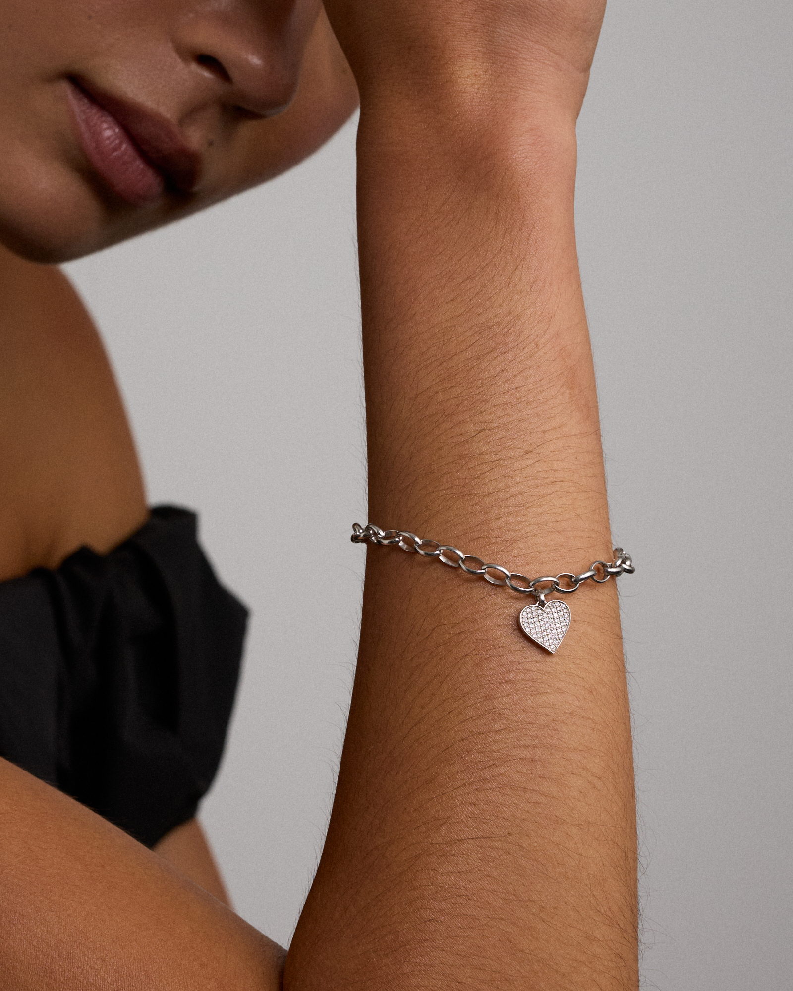 Cubic Zirconia Pave Heart Belcher Bracelet in Sterling Silver