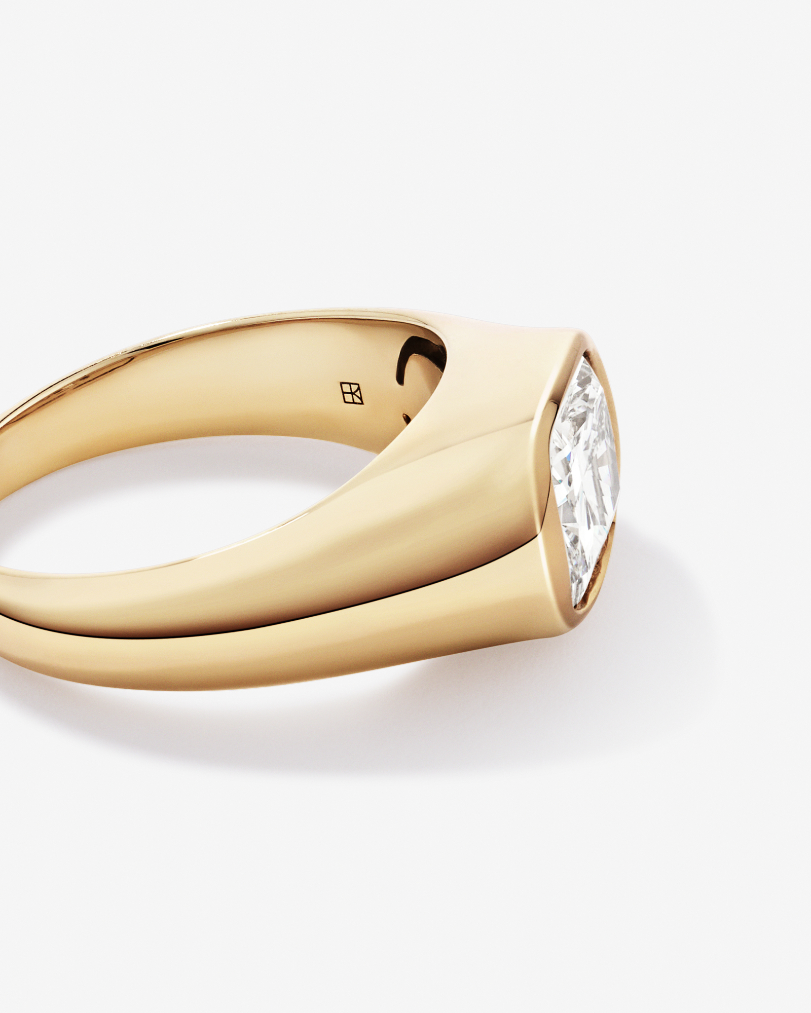2.00TW Elongated Cushion Laboratory-Grown Diamond Ring 14kt Yellow Gold