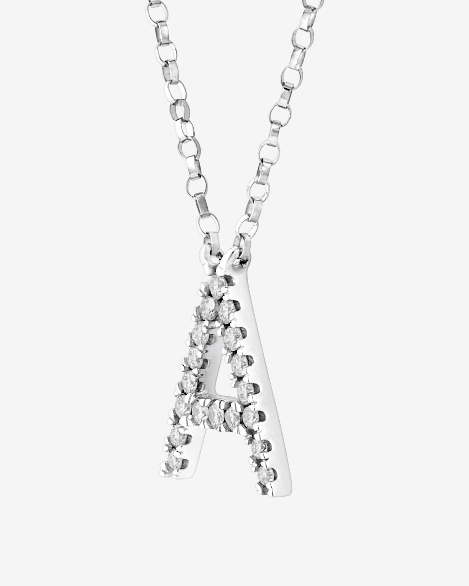 Collier à initiale « A » en or blanc 10 K avec diamants totalisant 0,10 ct