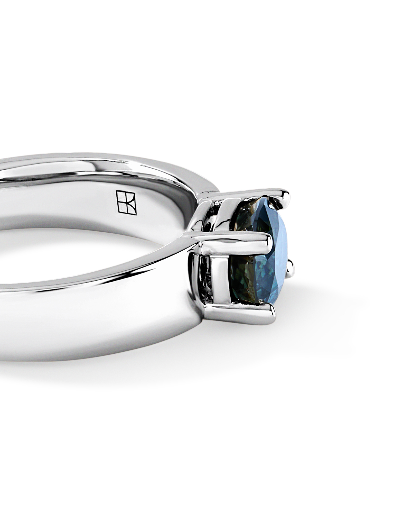 Australian Parti Sapphire East-to-West Set Ring 10kt Gold