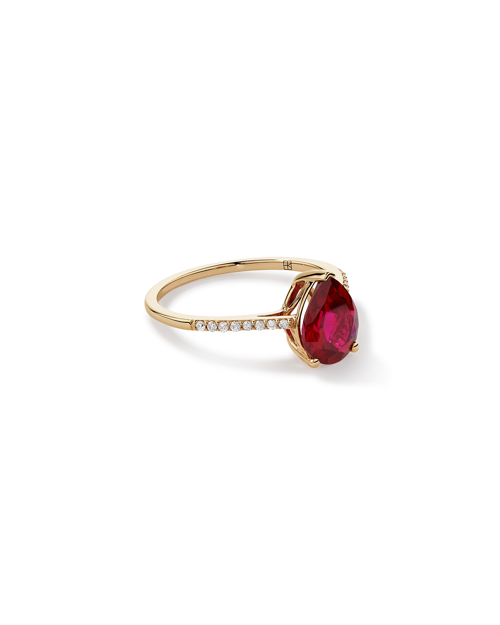 Bague Avec Pierre Précieuse Rubis Créée Rouge De Taille Poire Et Diamants En Or Jaune 10Ct