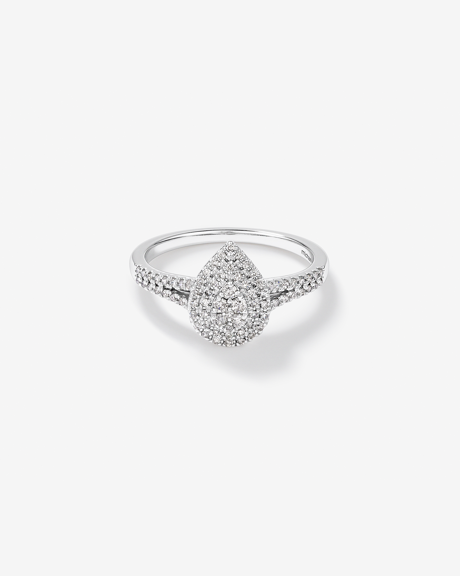 Bague halo de diamants en forme de poire de 0,30 carat en or blanc 10 kt