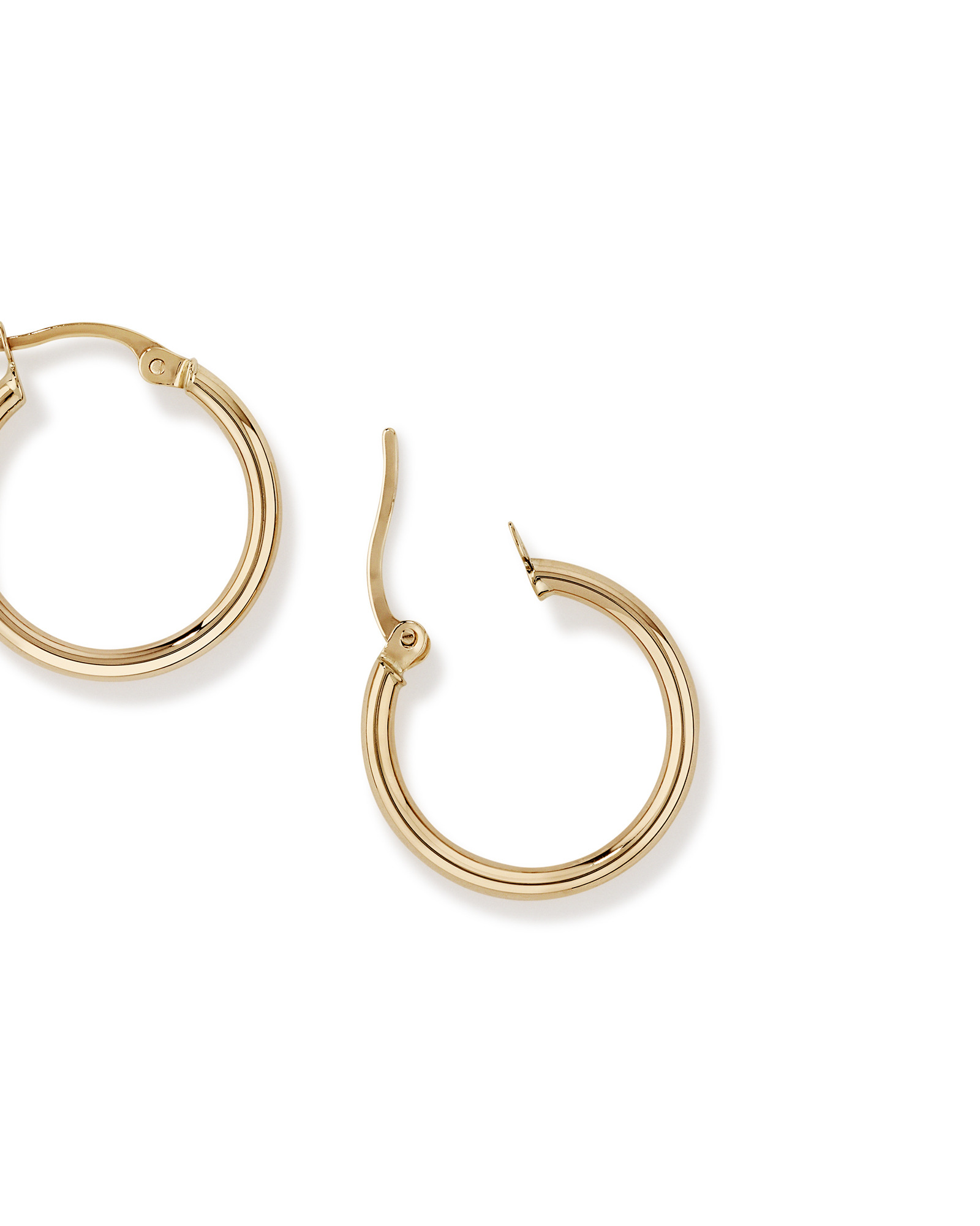 18mm Hoop Earrings in 10kt Yellow Gold