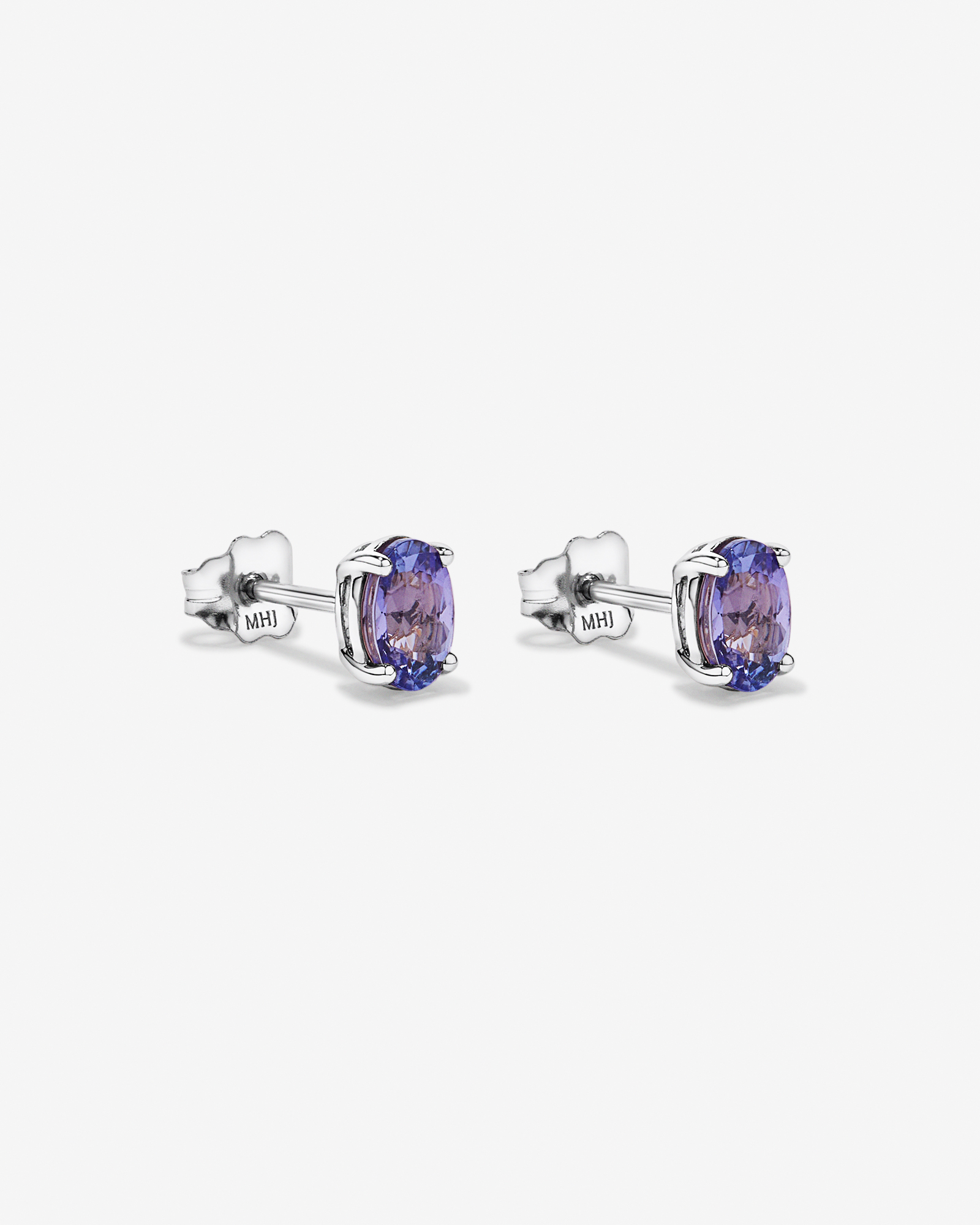 Tanzanite Solitaire Stud Earrings in 10kt Gold