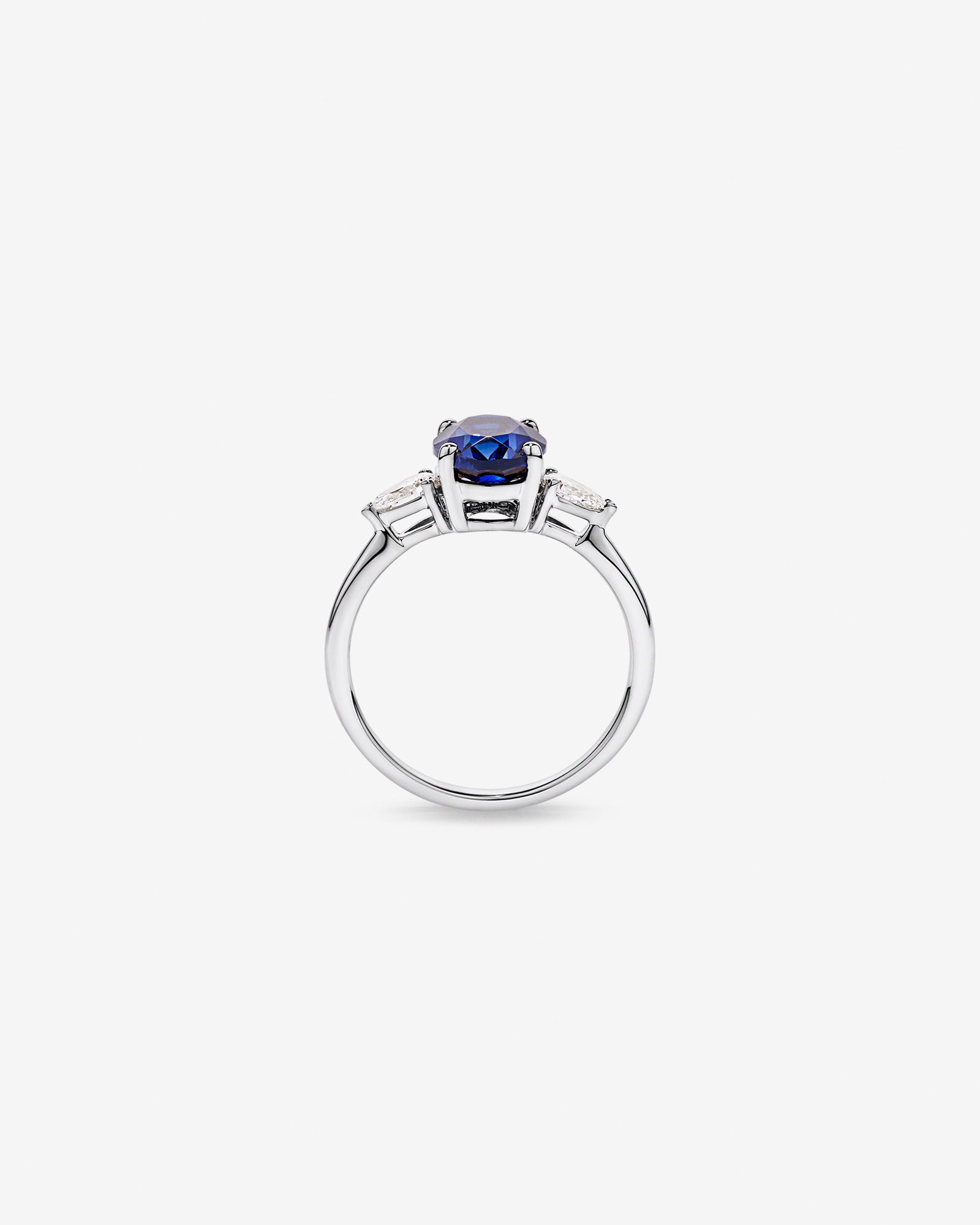Created Sapphire and 0.27 Carat TW Laboratory-Grown Diamond Ring 10kt Gold