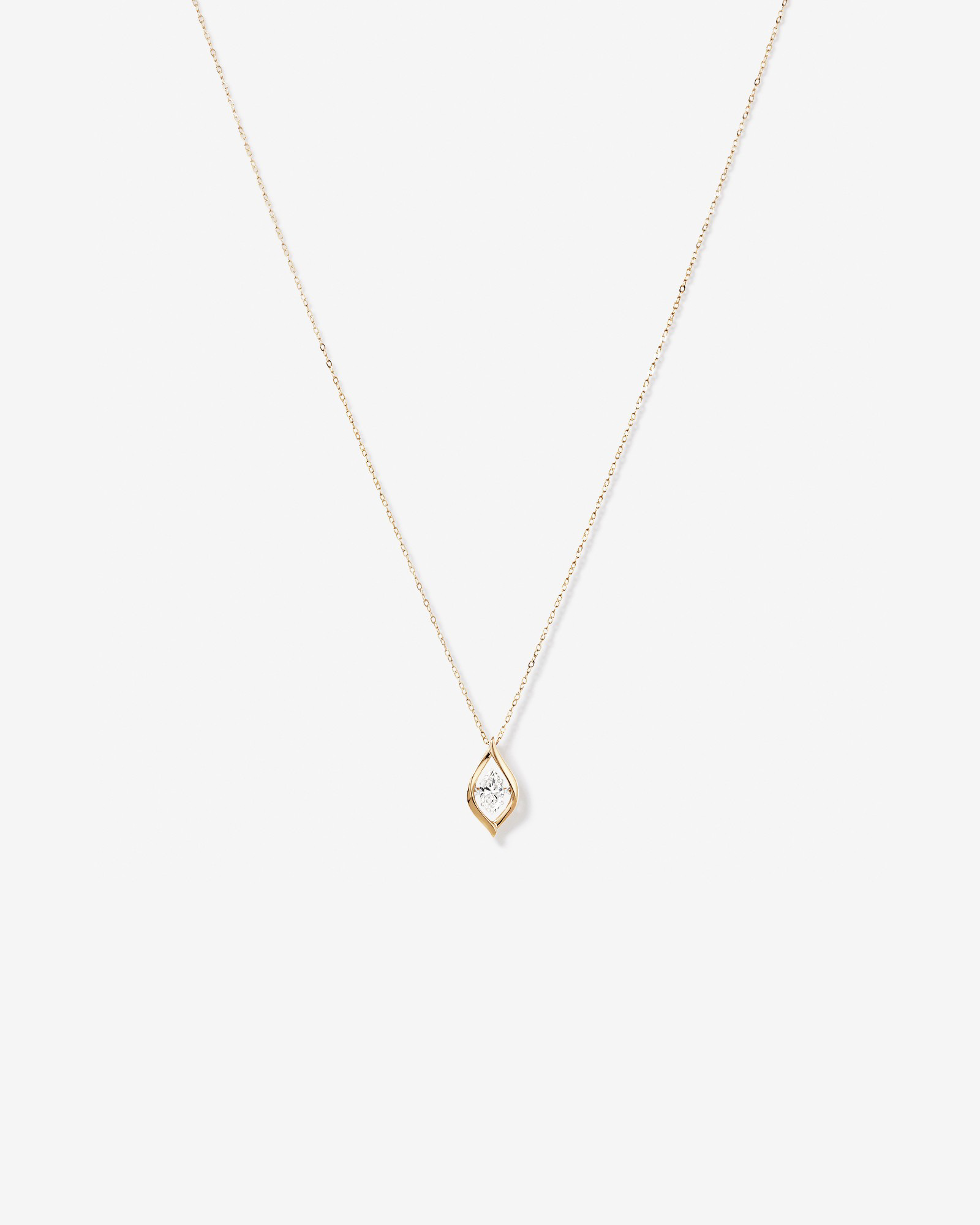 Pendentif marquise Lume Lab avec 0,50 carat TW de diamant cultivé en laboratoire en or jaune 10 carats