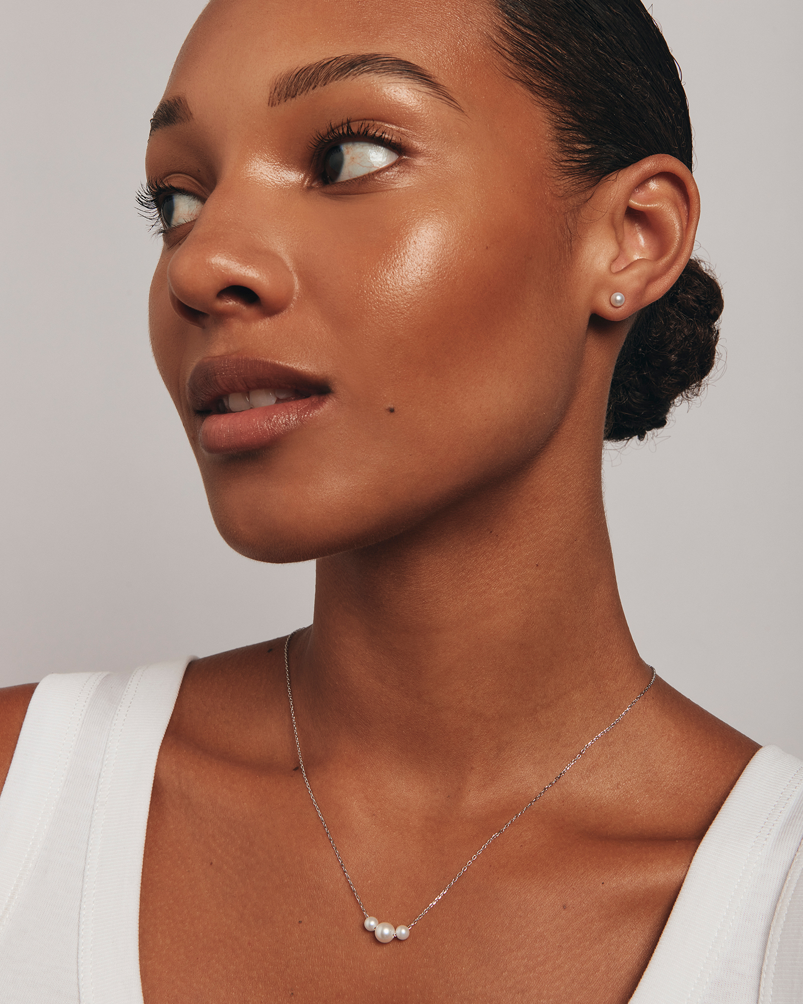 Ensemble boucles d'oreilles et collier de perles de culture d'eau douce en argent sterling