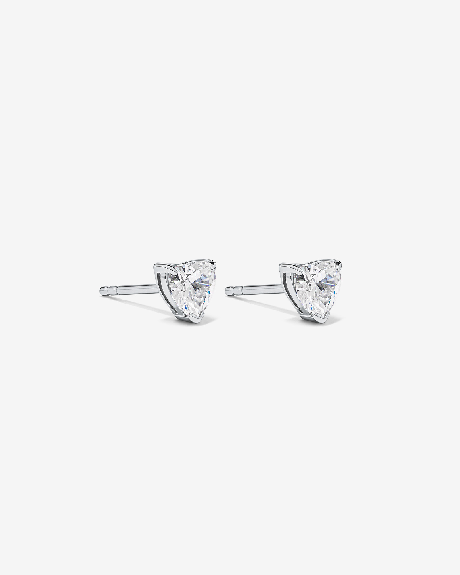 Ensemble de Boucles d'Oreilles Clous et Collier Coeur en Zircon Cubique en Argent Sterling