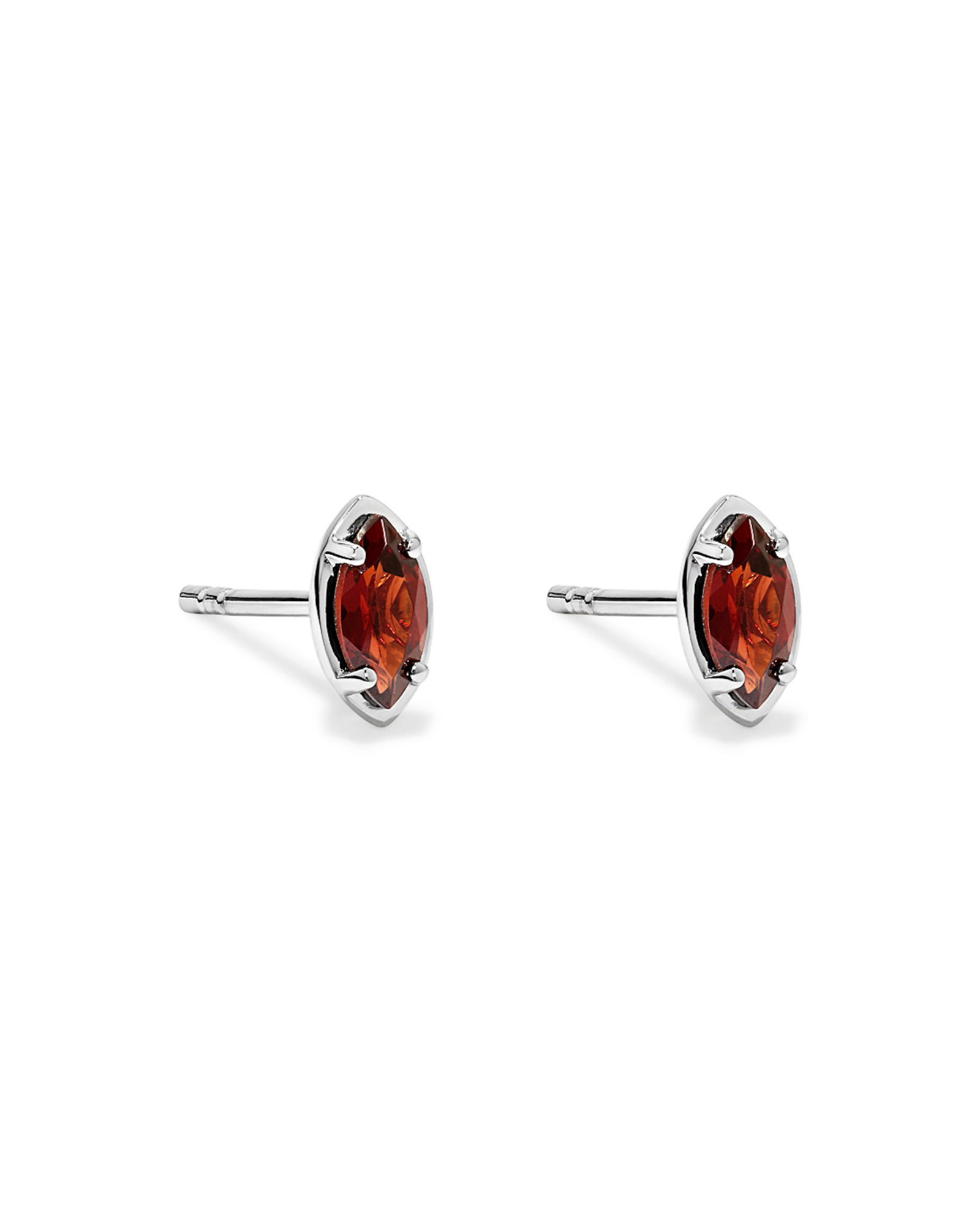 Boucles d’oreilles en grenat taille marquise en argent sterling