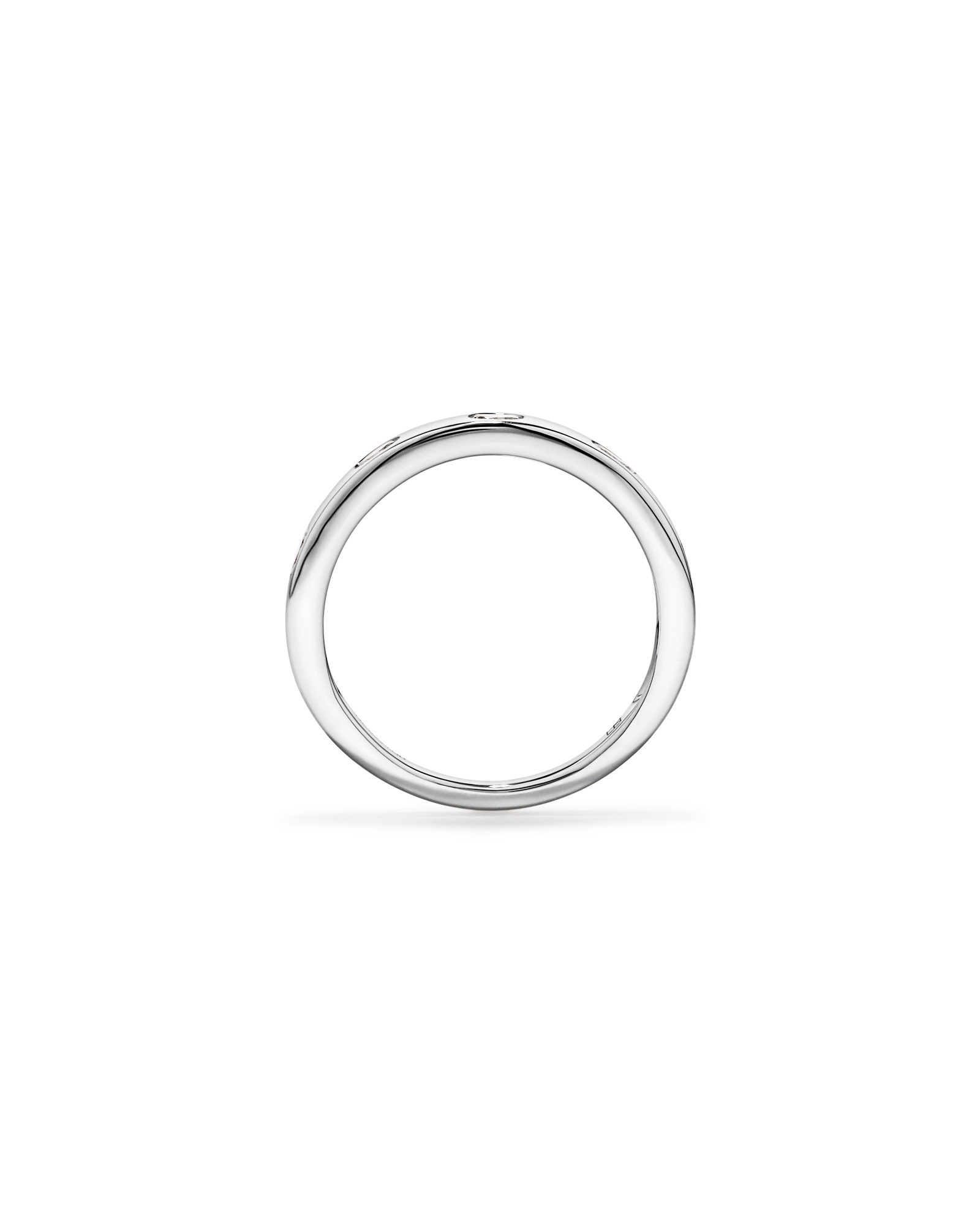 0.22TW Oval Laboratory-Grown Diamond Wedding Band 14kt Gold