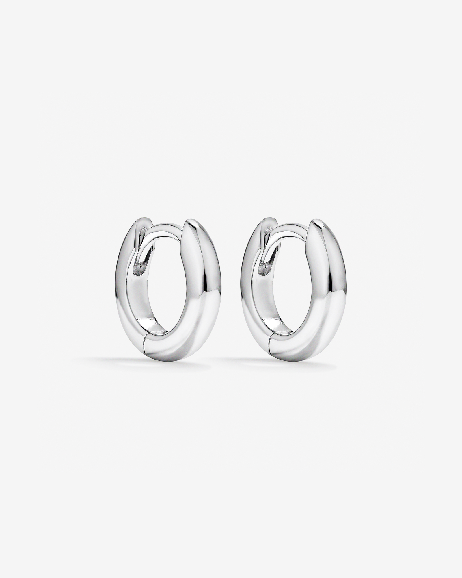 Anneaux courts en argent sterling de 11 mm