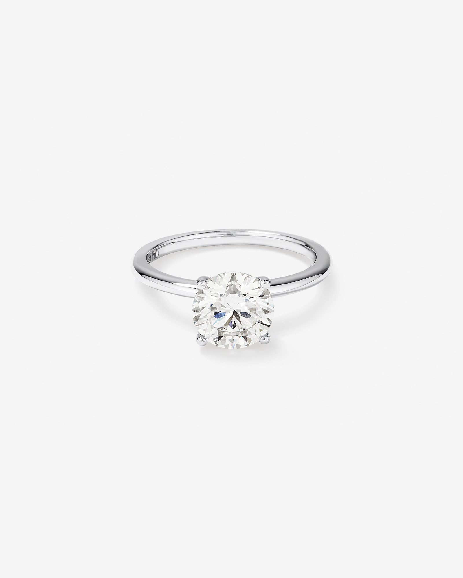 Bague en or blanc 14 K avec diamant créé en laboratoire totalisant 2 ct