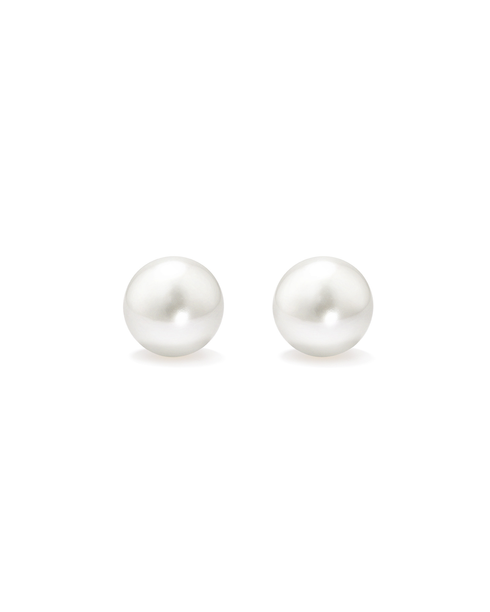 10.5-11mm Button Cultured Freshwater Pearl Stud Earrings in 10kt Yellow Gold