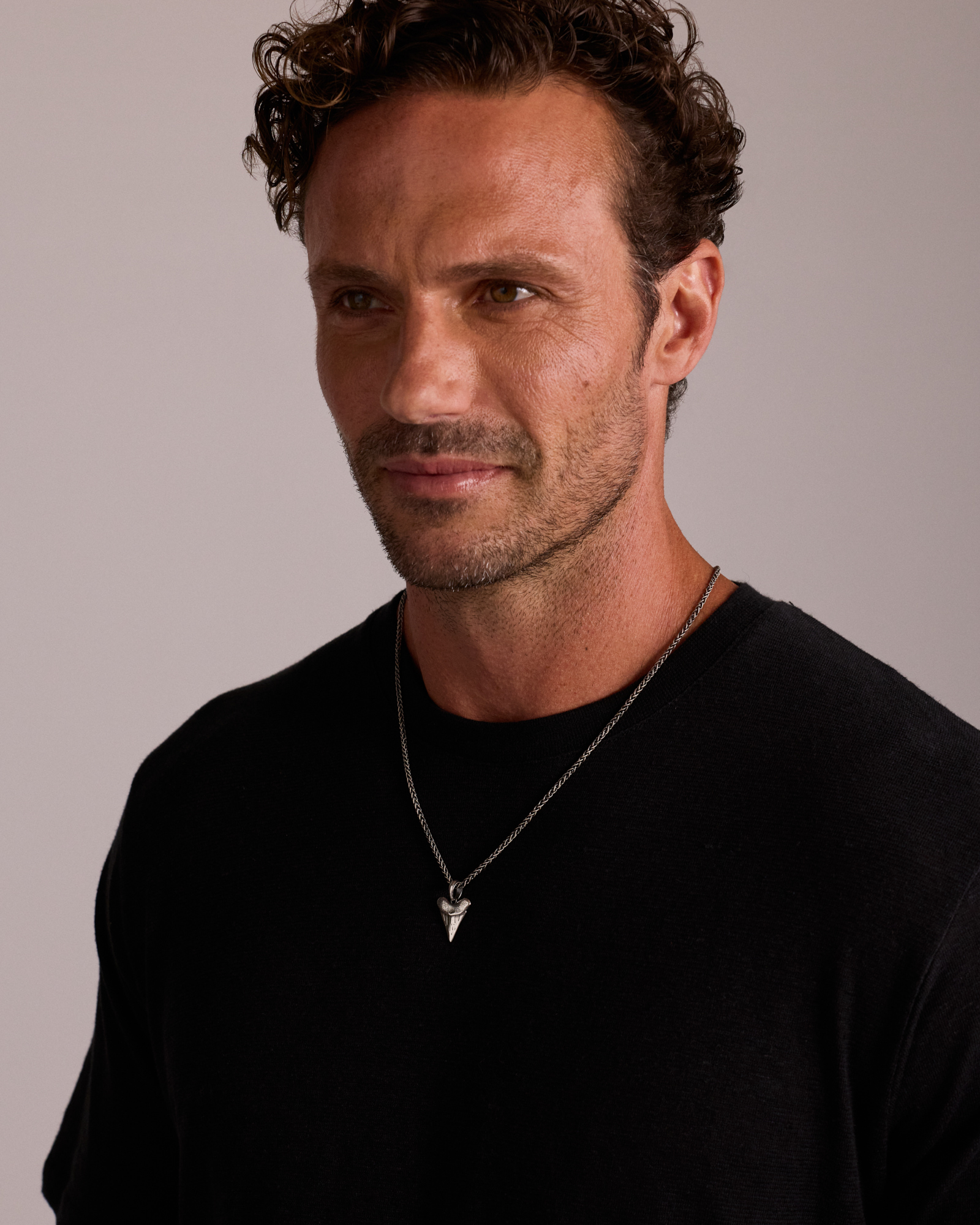 Pendentif Dent de Requin en Argent Sterling