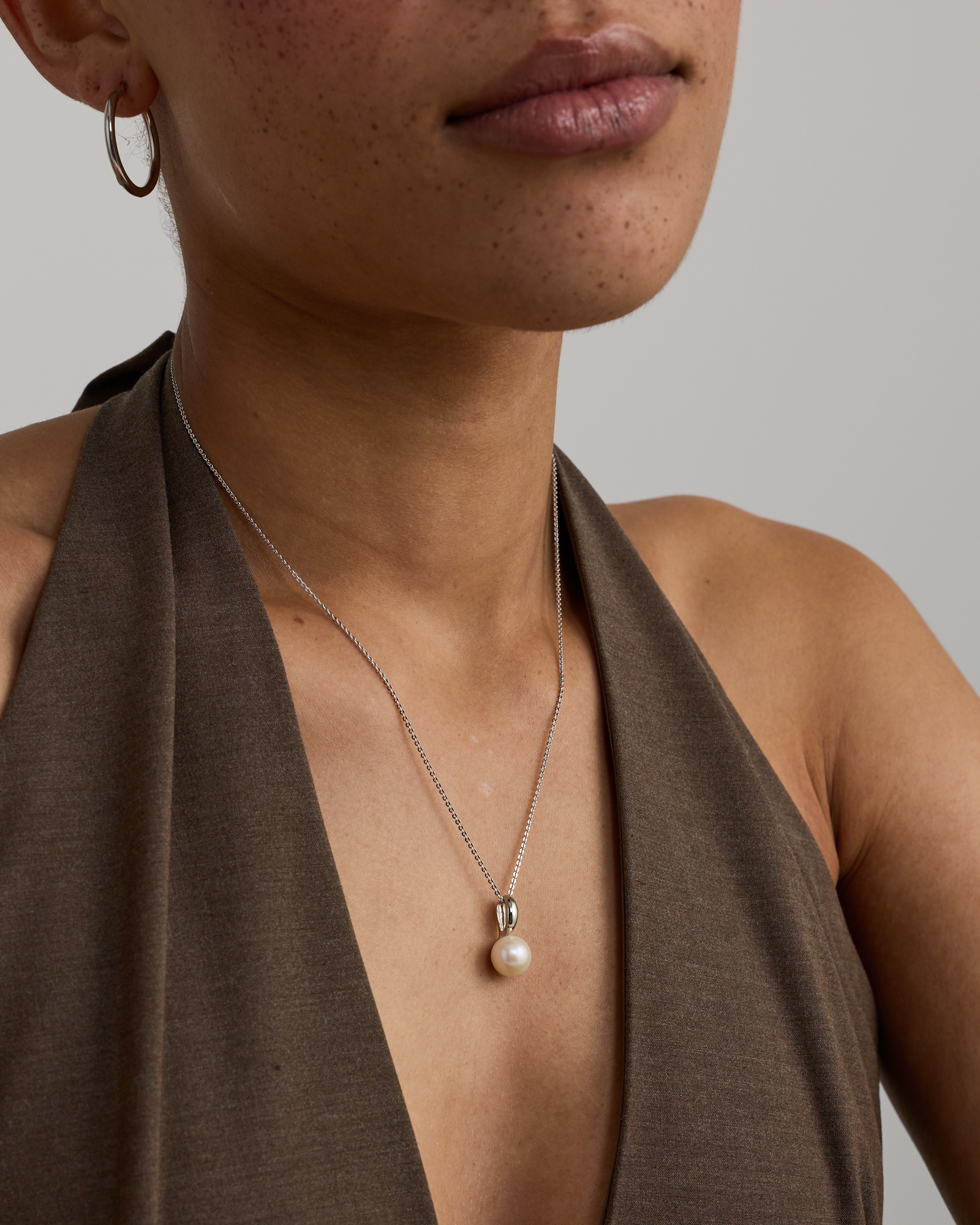 Pendentif avec perle de culture d'eau douce en argent sterling