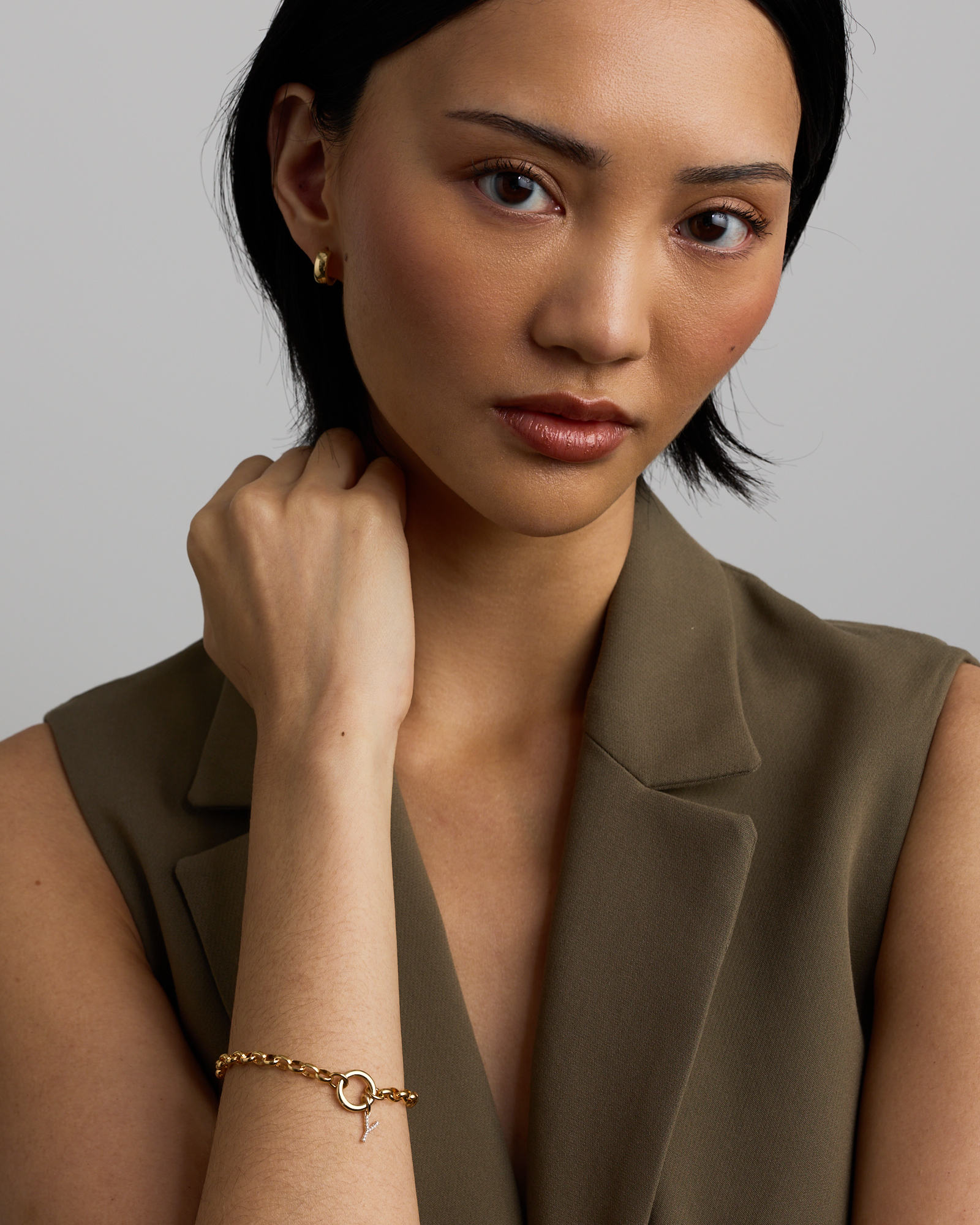 Diamond Letter Y Initial Pendant in 10kt Yellow Gold