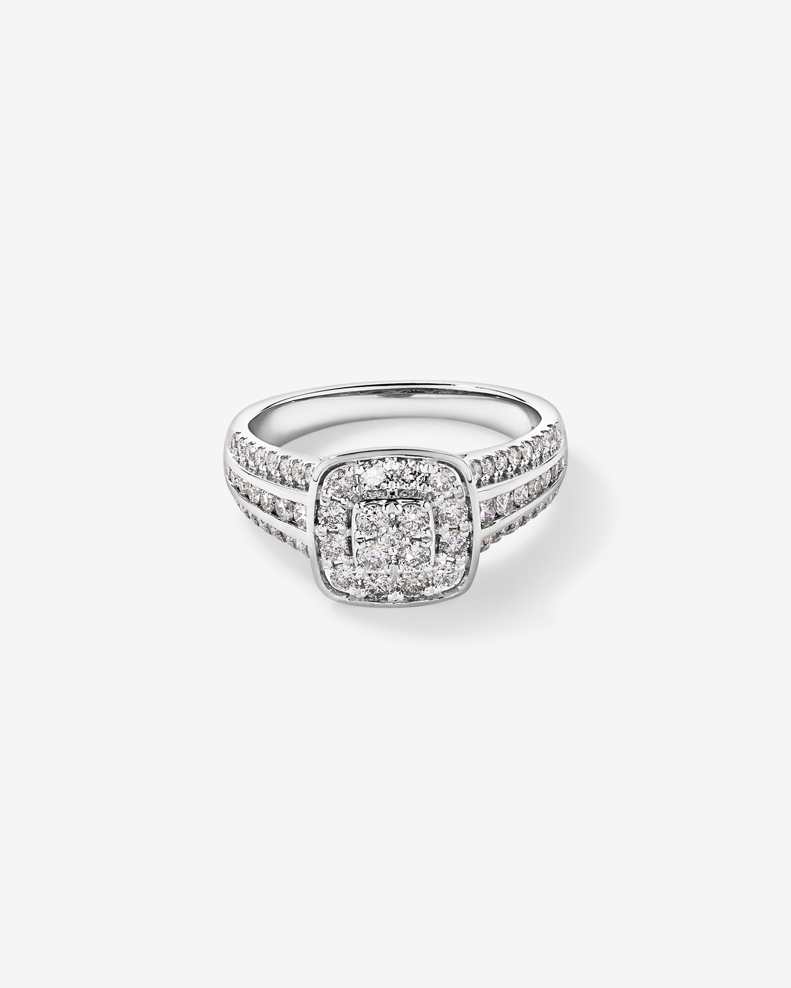 0.85 Carat TW Cushion-Shaped Diamond Cluster Ring 10kt Gold