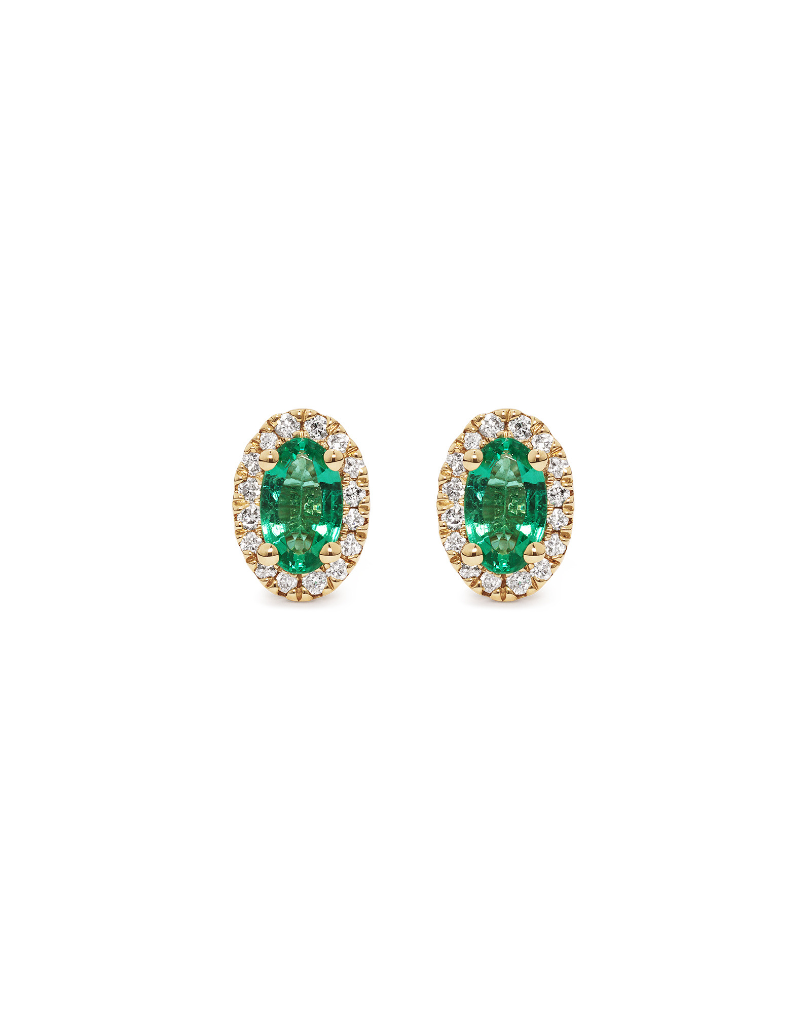 Boucles d'Oreilles Clous Halo en Pierre Précieuse Émeraude Verte Taille Ovale et 0,09 Carat TW Diamant en Or Jaune 10 kt