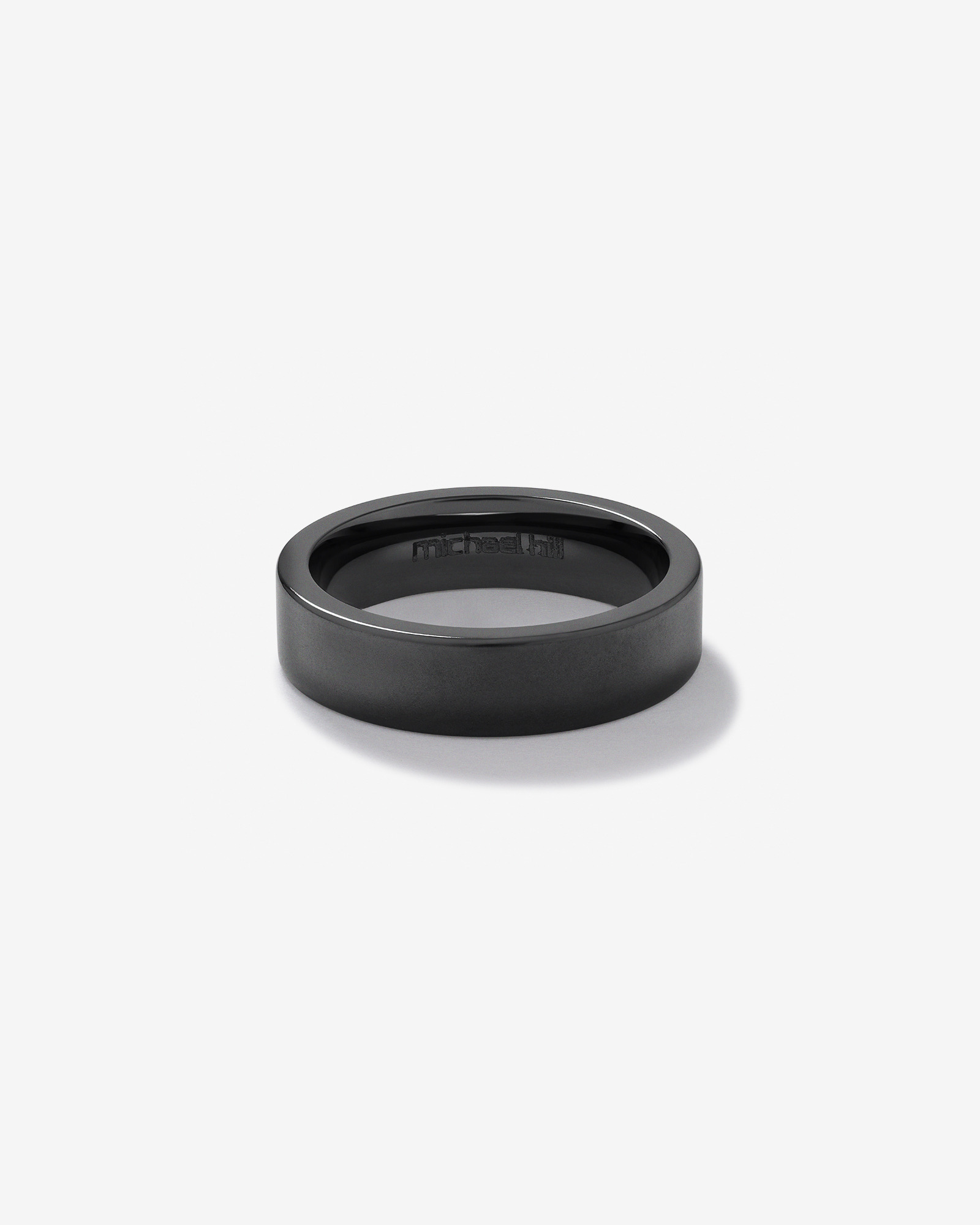 Bague en titane noir