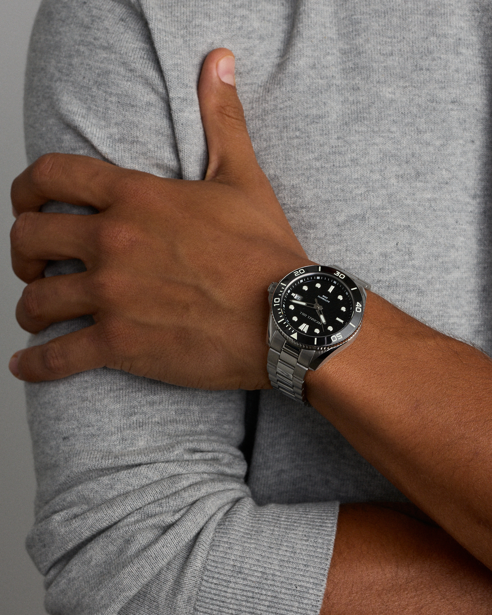 Montre de plongeur pour hommes en acier inoxydable