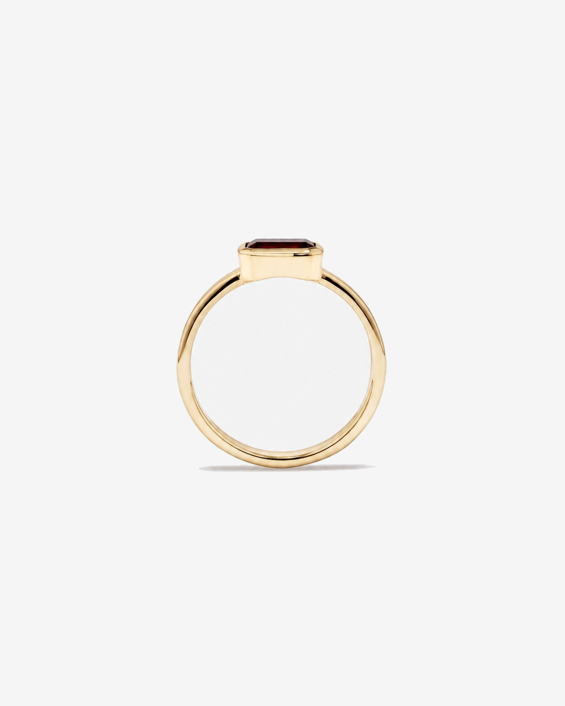 Bague Grenat sertie clos en or jaune 10 ct