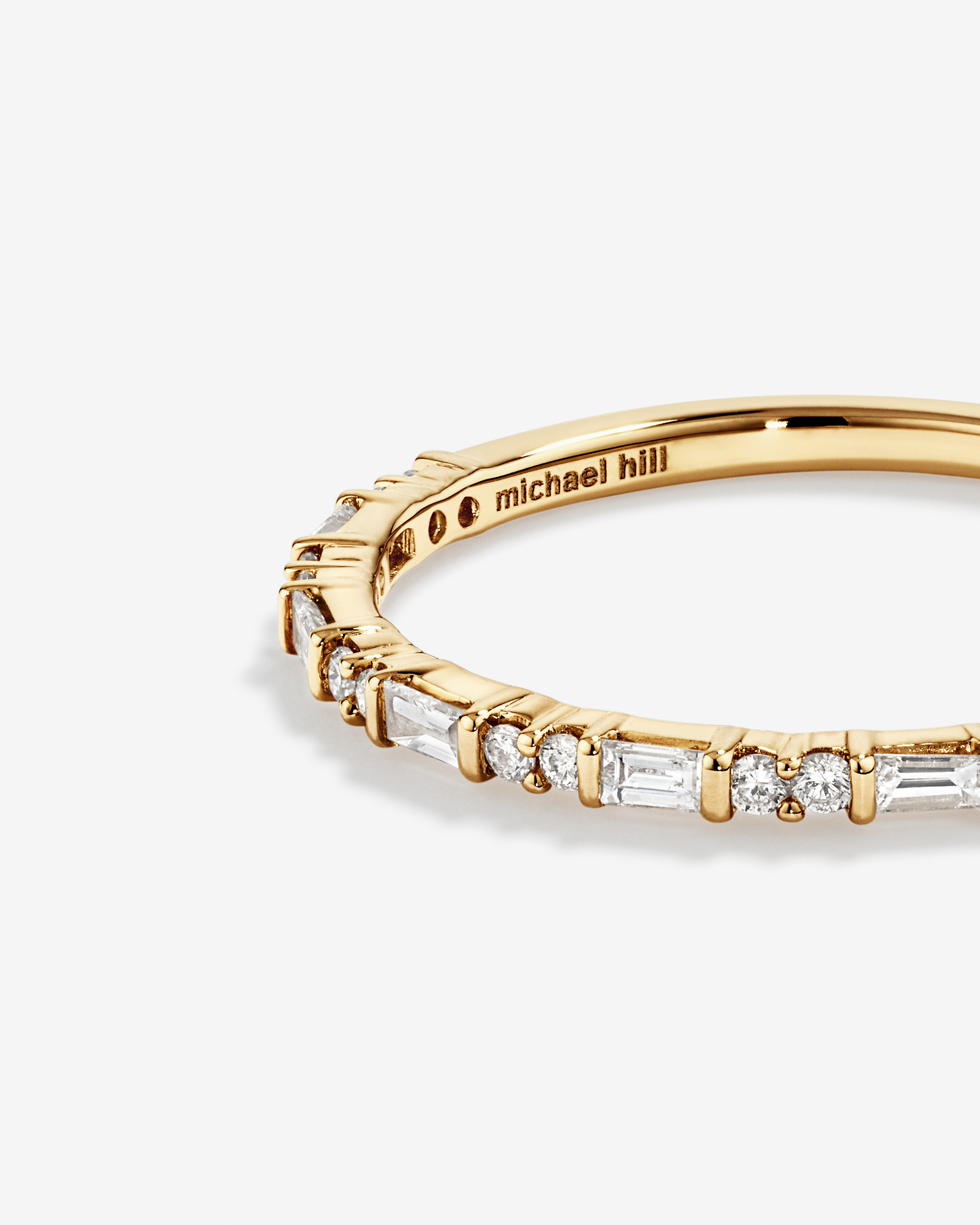 Wedding Ring with 0.20 Carat TW of Diamonds in 14kt Yellow Gold