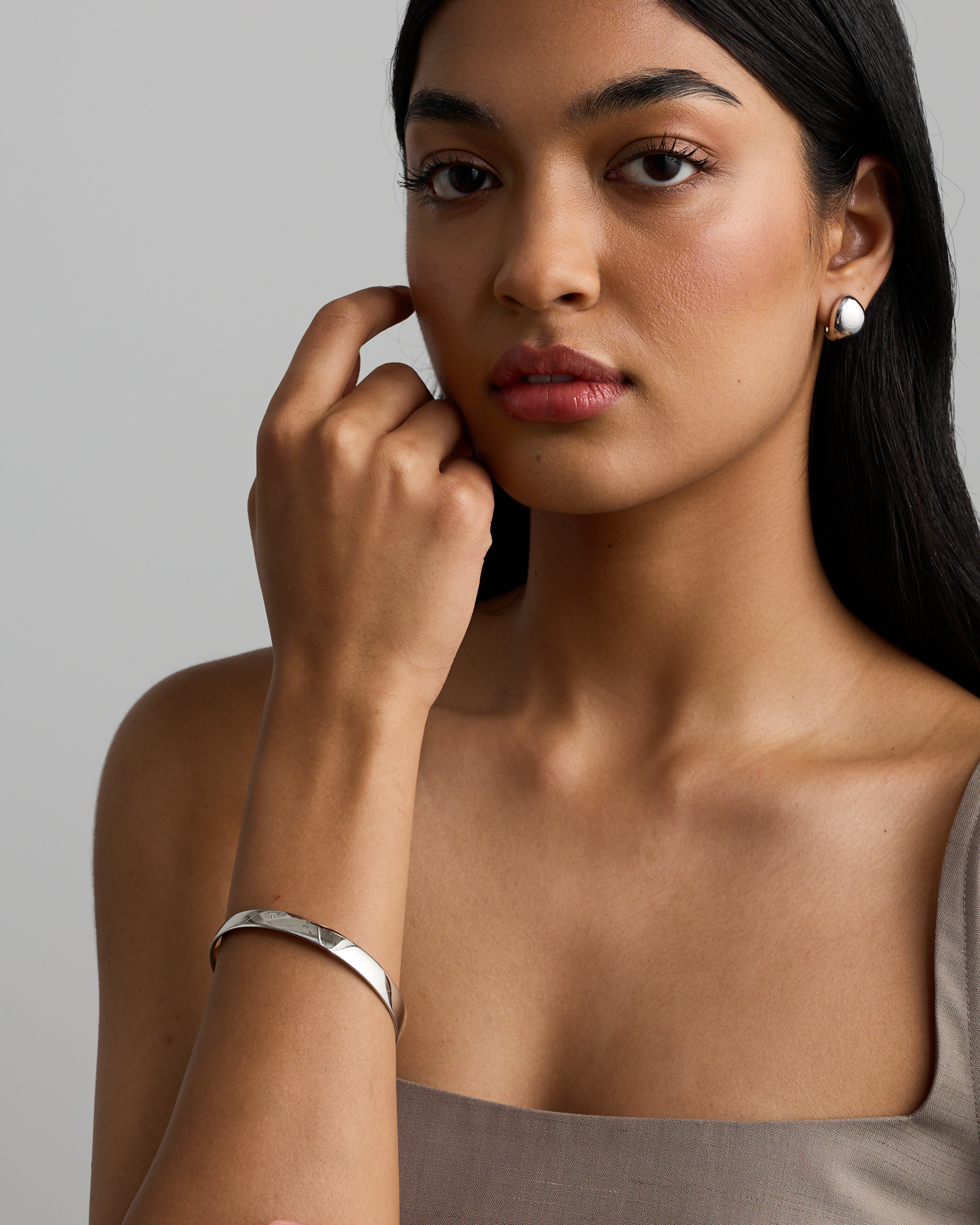 65mm (2.56") 8mm Width Solid Oval Bangle in Sterling Silver