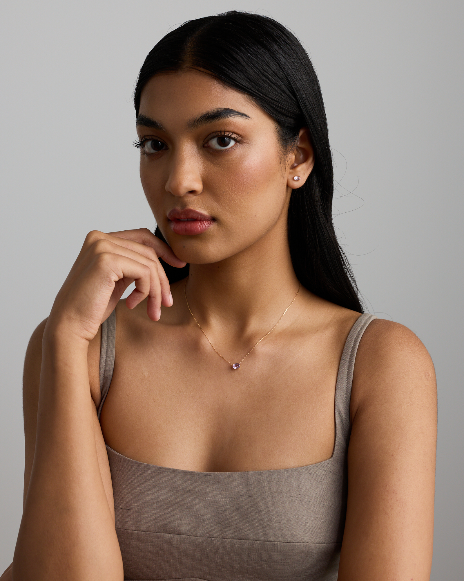 Oval East-West Rose Amethyst Necklace in 10kt Yellow Gold