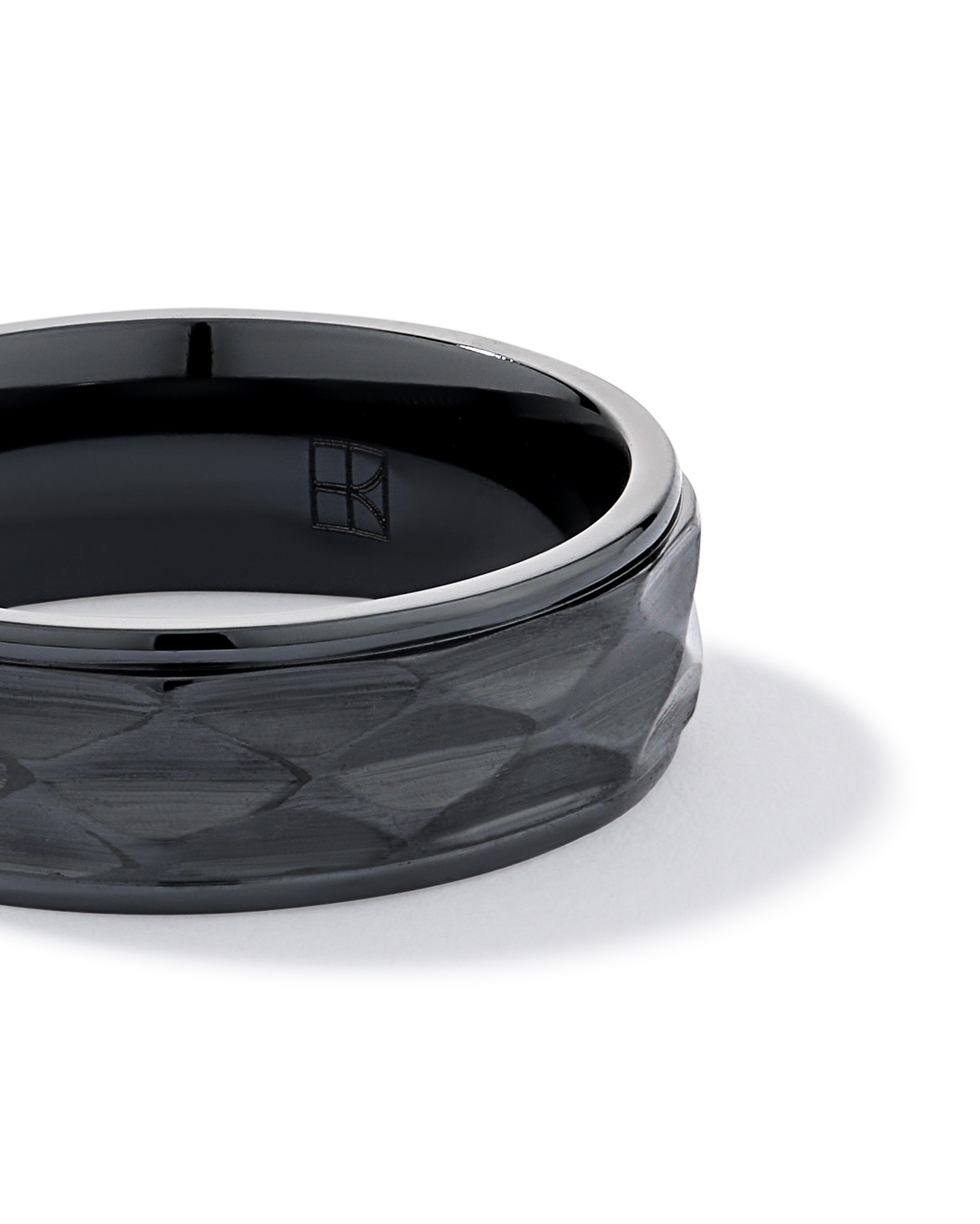 7mm Patterned Wedding Band in Black Titanium