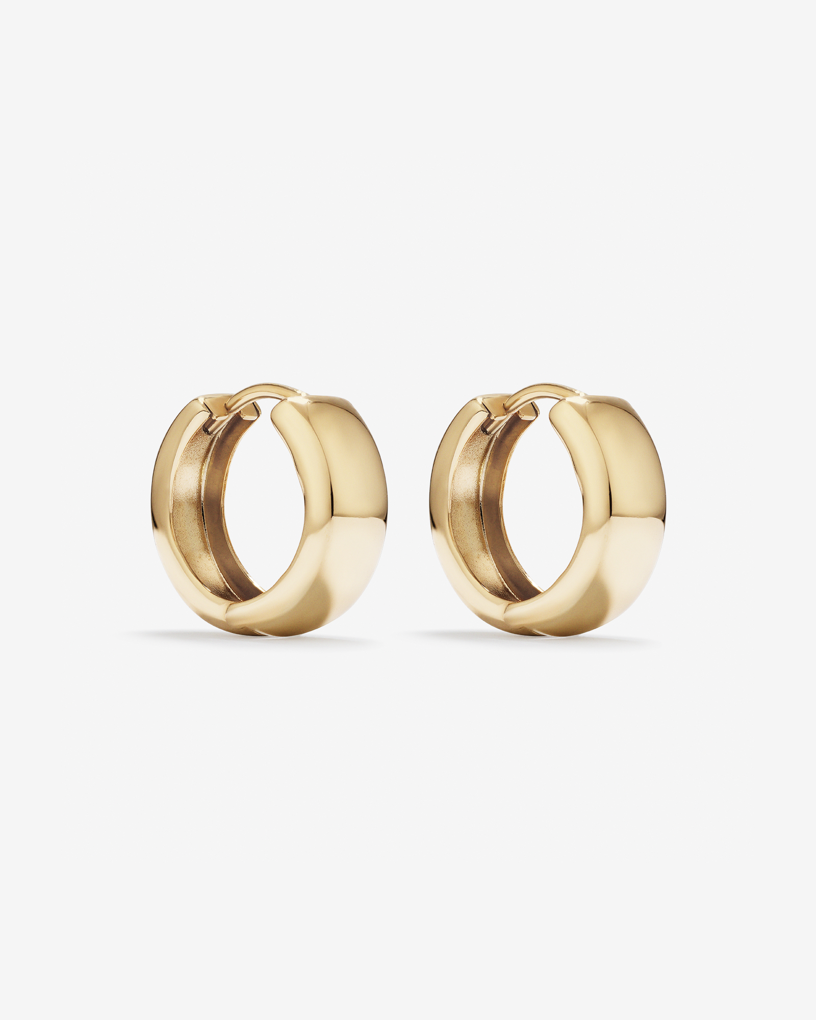 10mm Huggie Earrings 10kt Yellow Gold