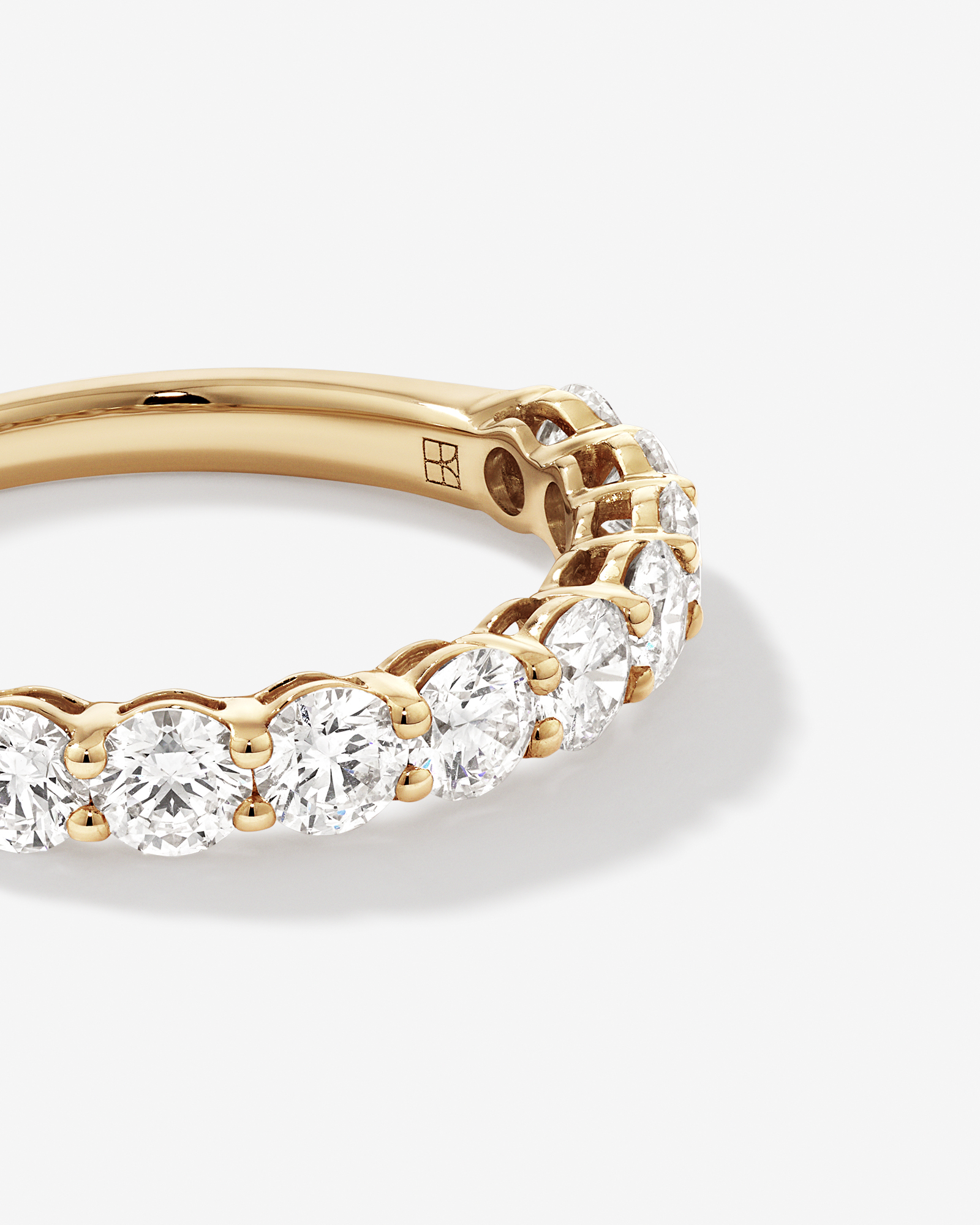 Alliance ronde TW en diamant brillant de laboratoire TW de 1,30 carat en or jaune 14 carats