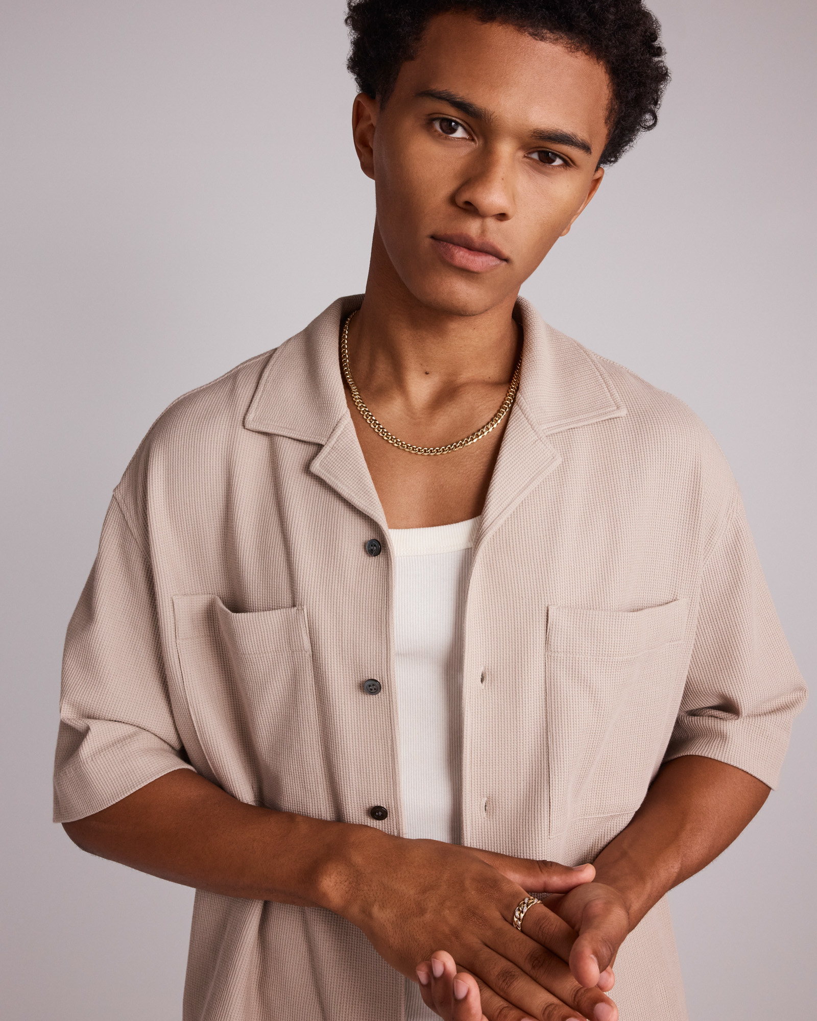 Bague à maillons en chaîne avec 0,15 carat de diamants en or jaune 10 carats