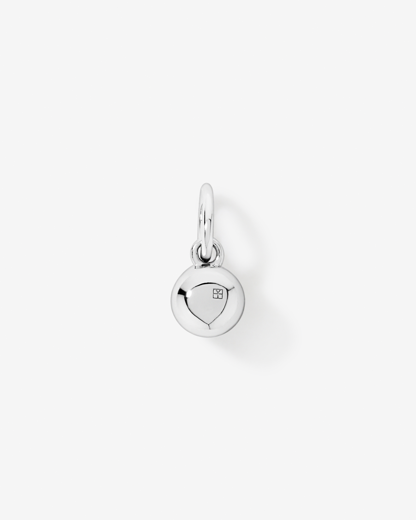 Cultured Freshwater Pearl Pendant in Sterling Silver