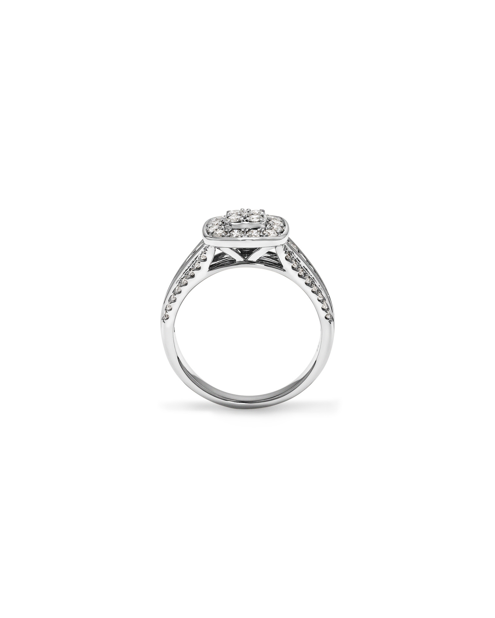 0.85 Carat TW Cushion-Shaped Diamond Cluster Ring 10kt Gold
