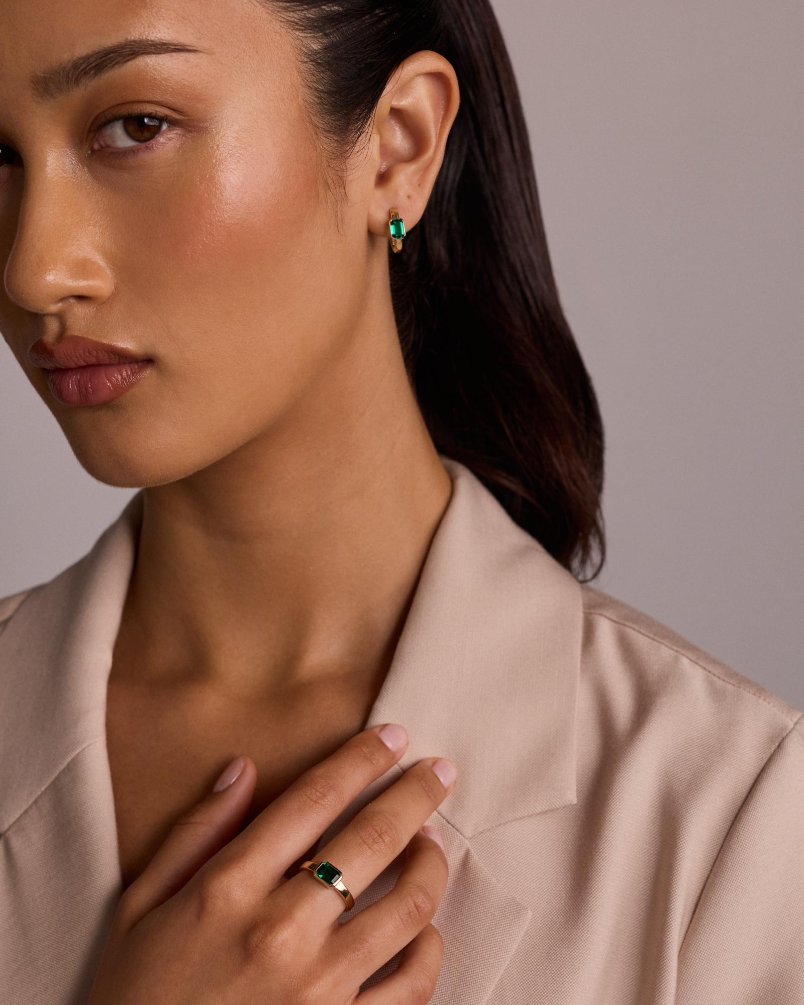 East-West Set Created Emerald Bezel Ring in 10kt Yellow Gold