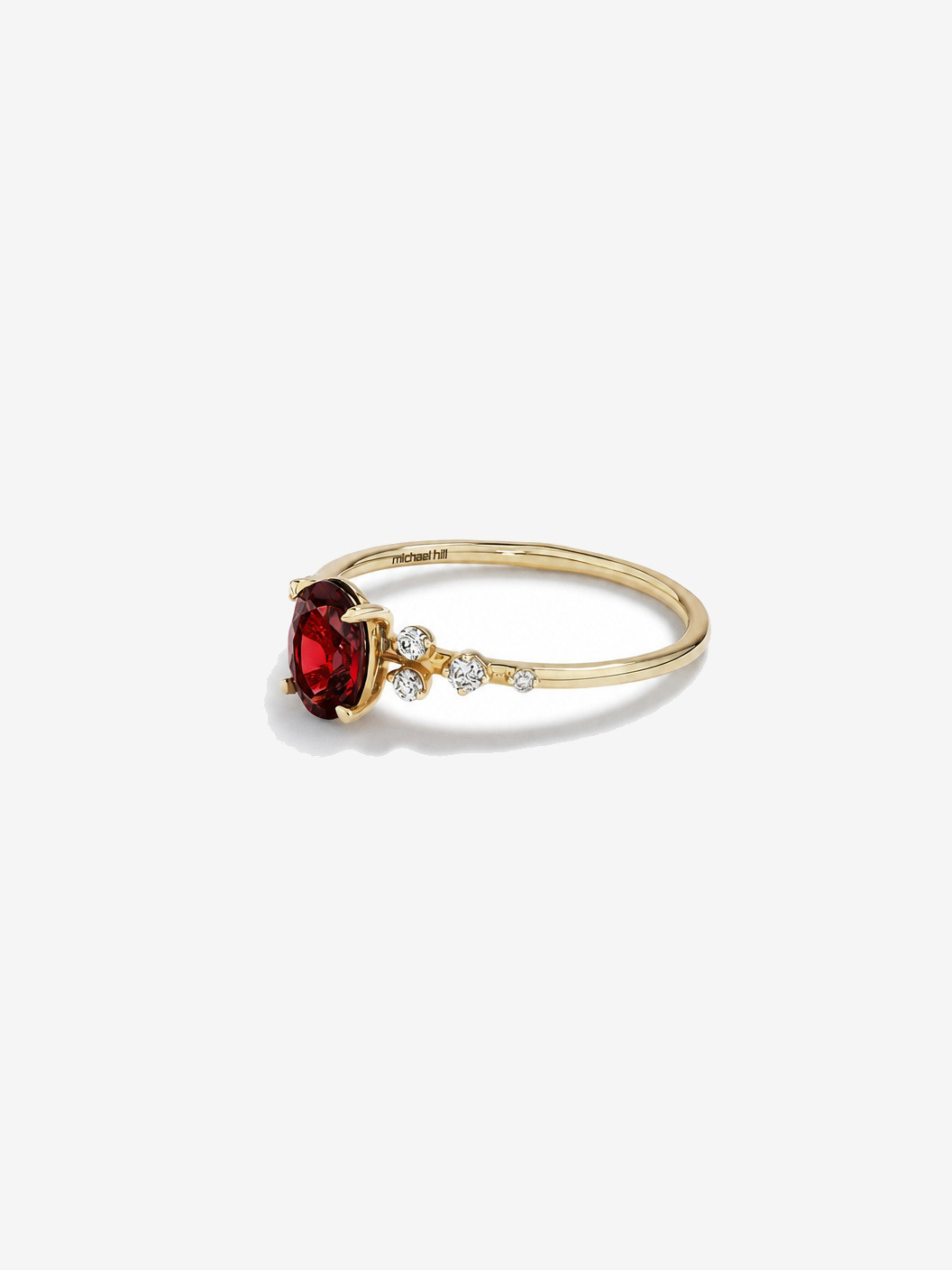 Bague Grenat avec diamants 0,12 ct PT en or jaune 10