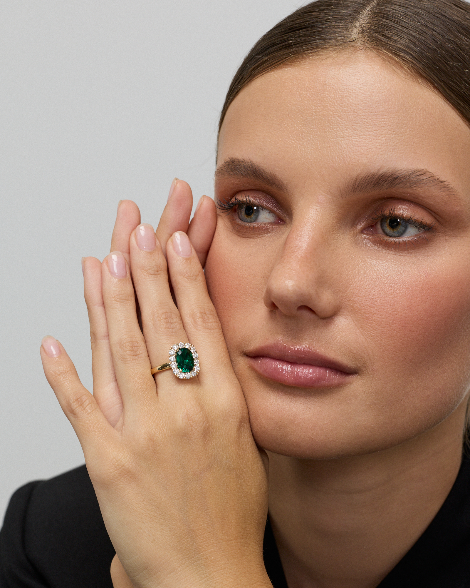Création de la bague halo en diamant TW 0,96 carat or 10 carats