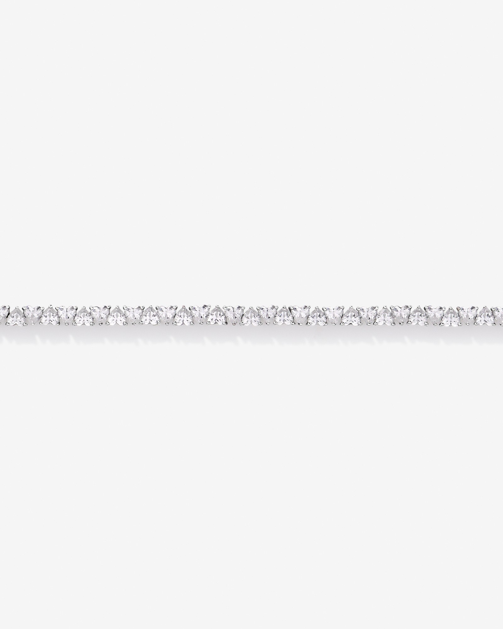 Bracelet de tennis en cœur en diamant cultivé en laboratoire de 6,60 carats TW en or blanc 10 carats