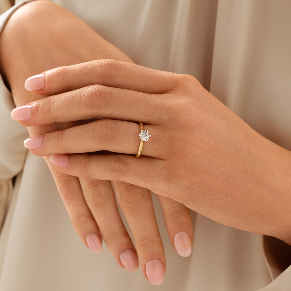 Bague de fiançailles en or blanc et jaune 18 K à diamant solitaire certifié totalisant 0,75 ct