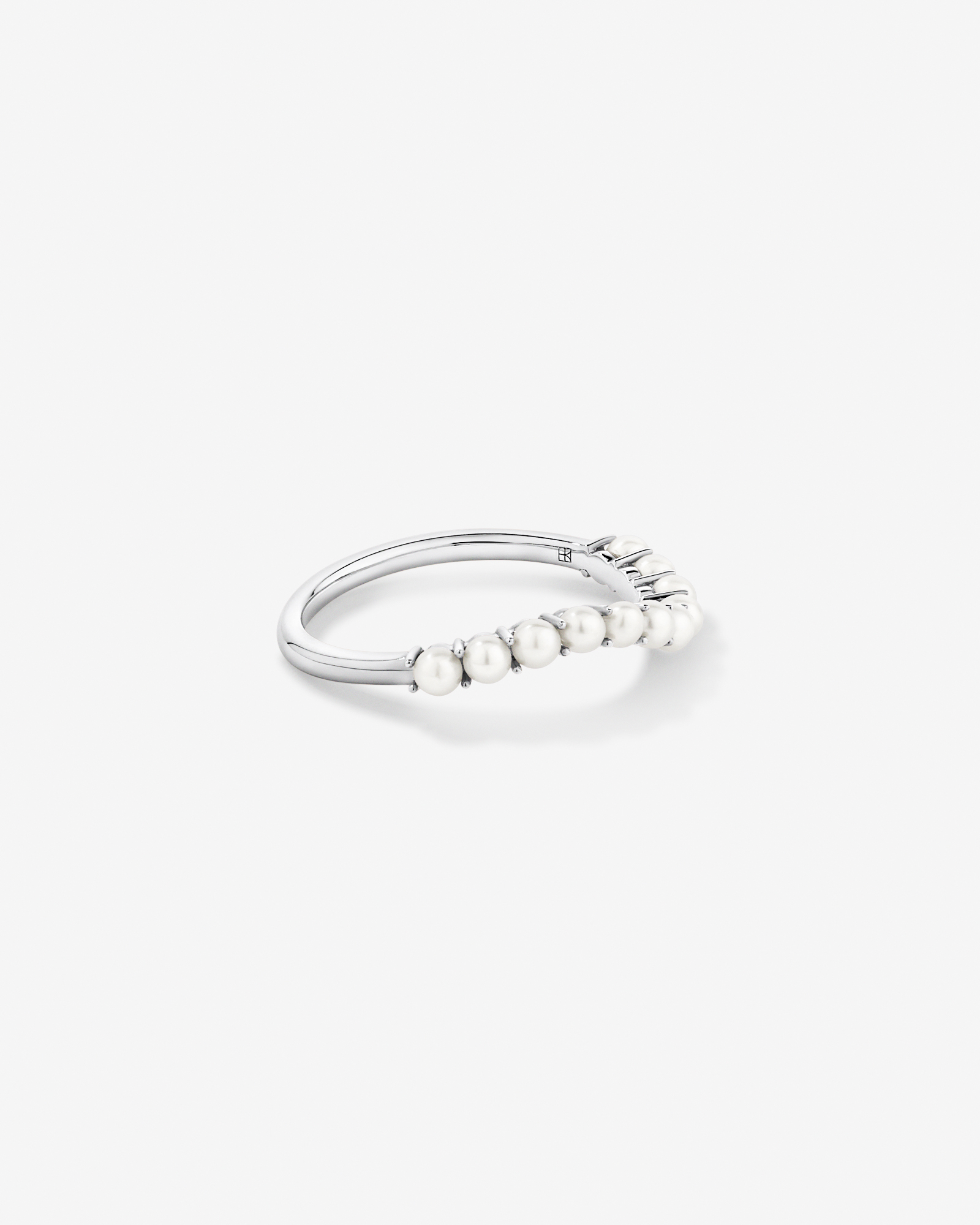 Cultured Freshwater Pearl Wave Band Ring 10kt White Gold