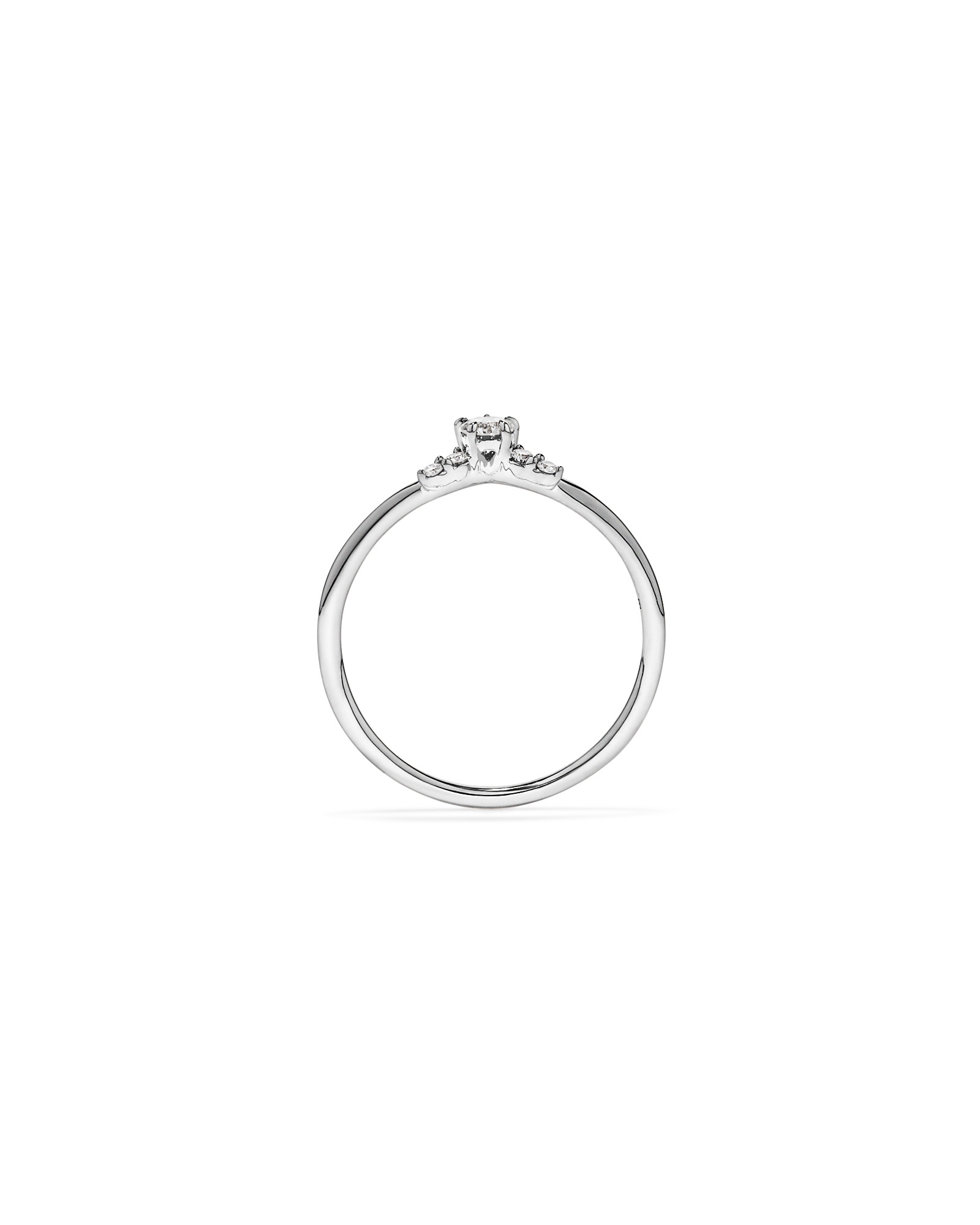 0.15TW Round Brilliant Laboratory-Grown Diamond Chevron Promise Ring 10kt Gold