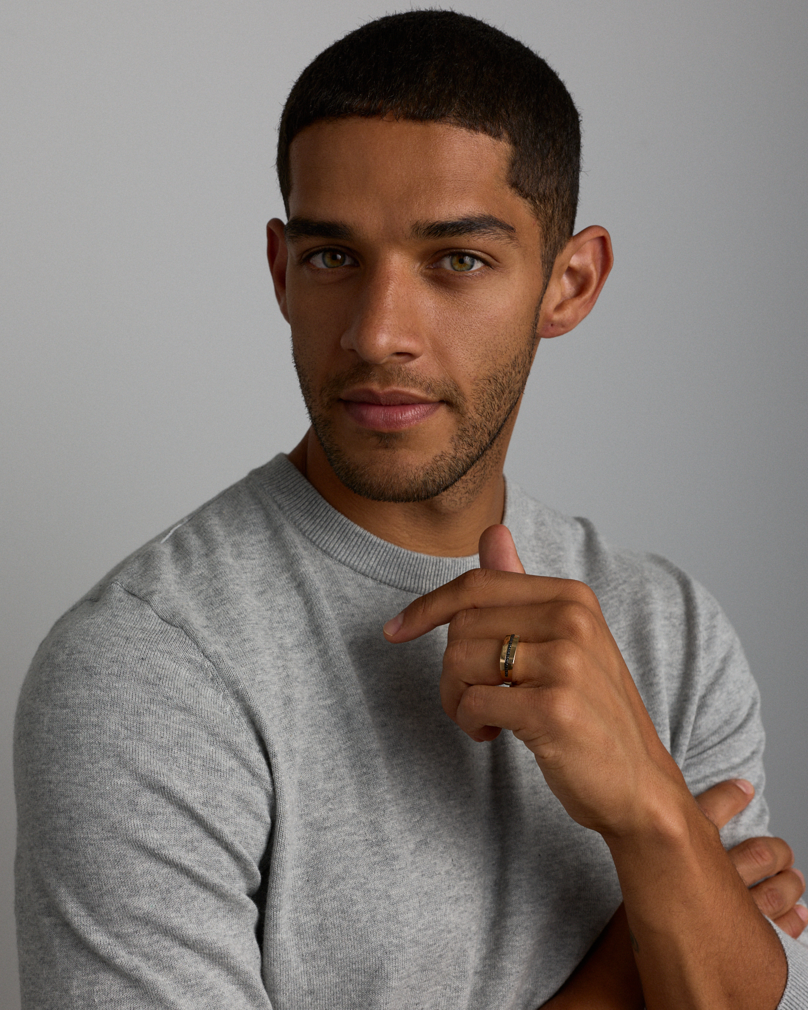 0.18 TW Black Diamond Men's Ring 10kt Yellow Gold